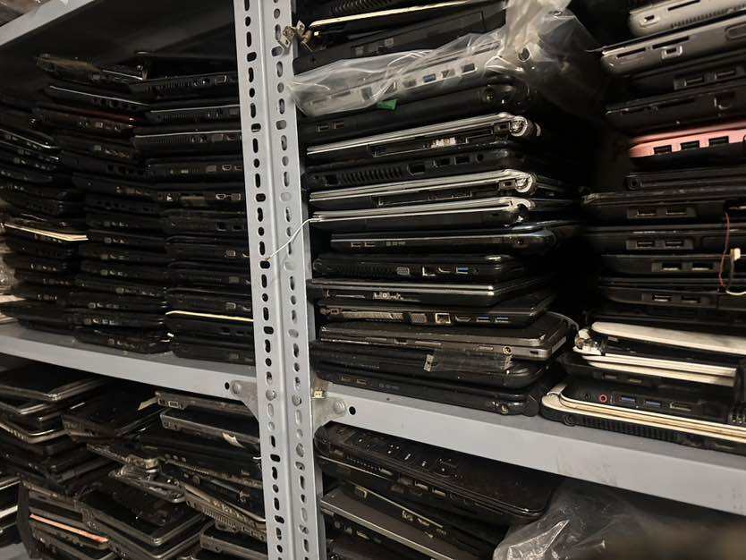 Linh kiện Laptop Toàn Thắng