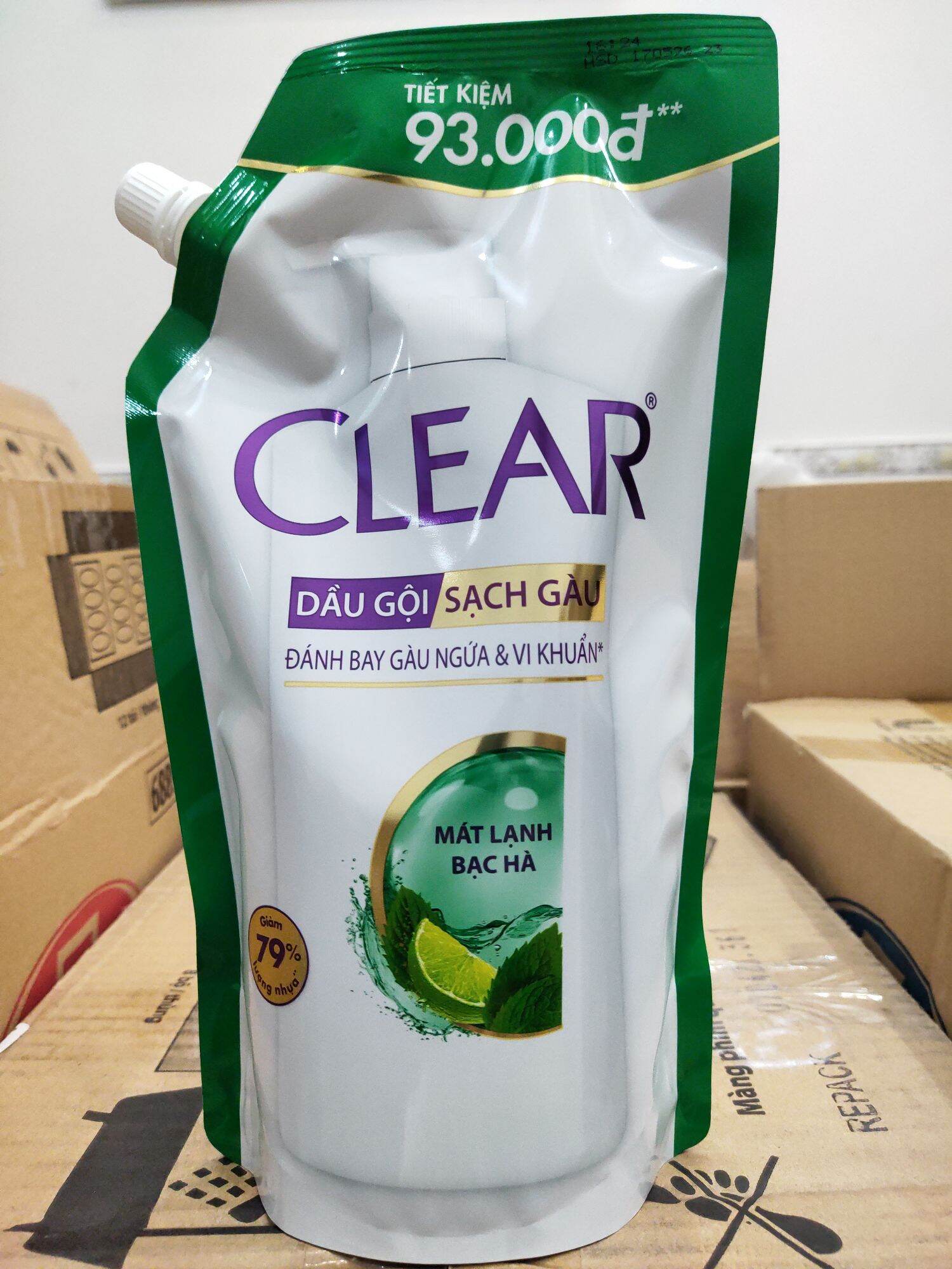 Dầu gội đầu Clear bạc hà túi 630g.