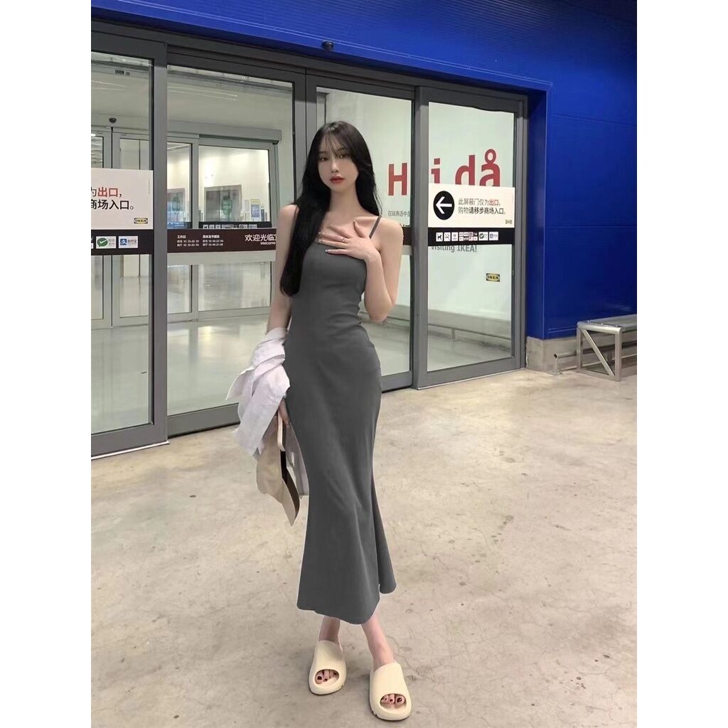 Đầm đuôi cá không tay hở lưng màu trơn thời trang mùa thu ngọt ngào cho nữ