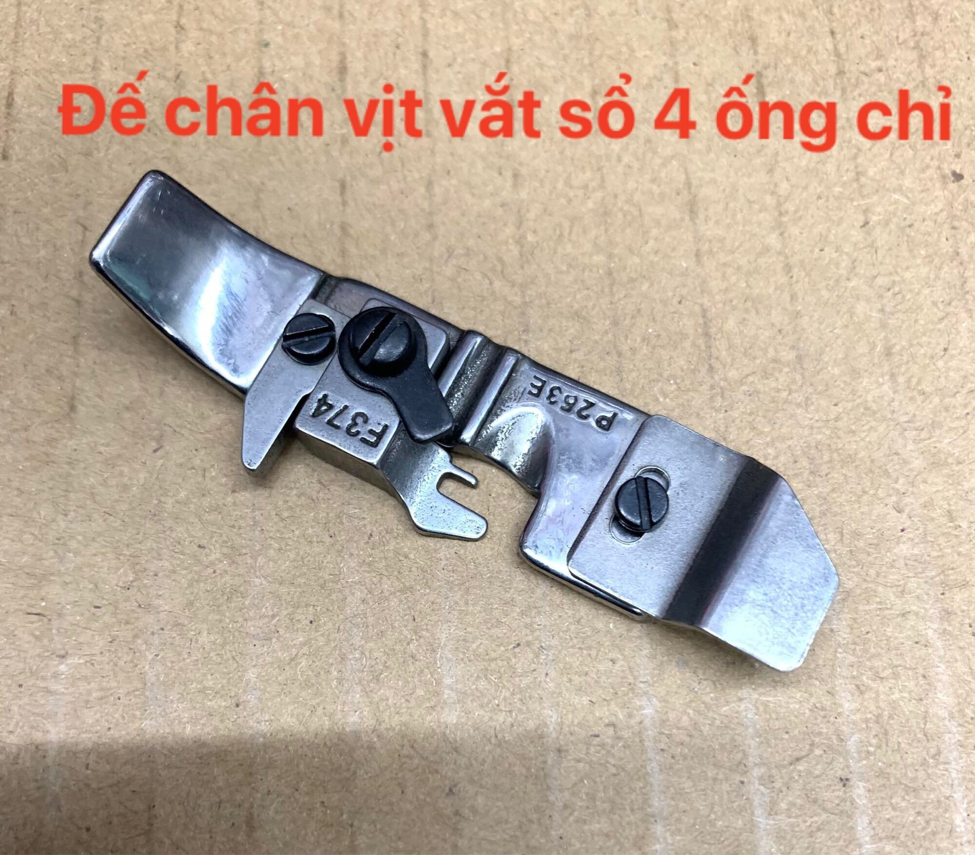 Đế chân vịt máy vắt sổ 4 chỉ
