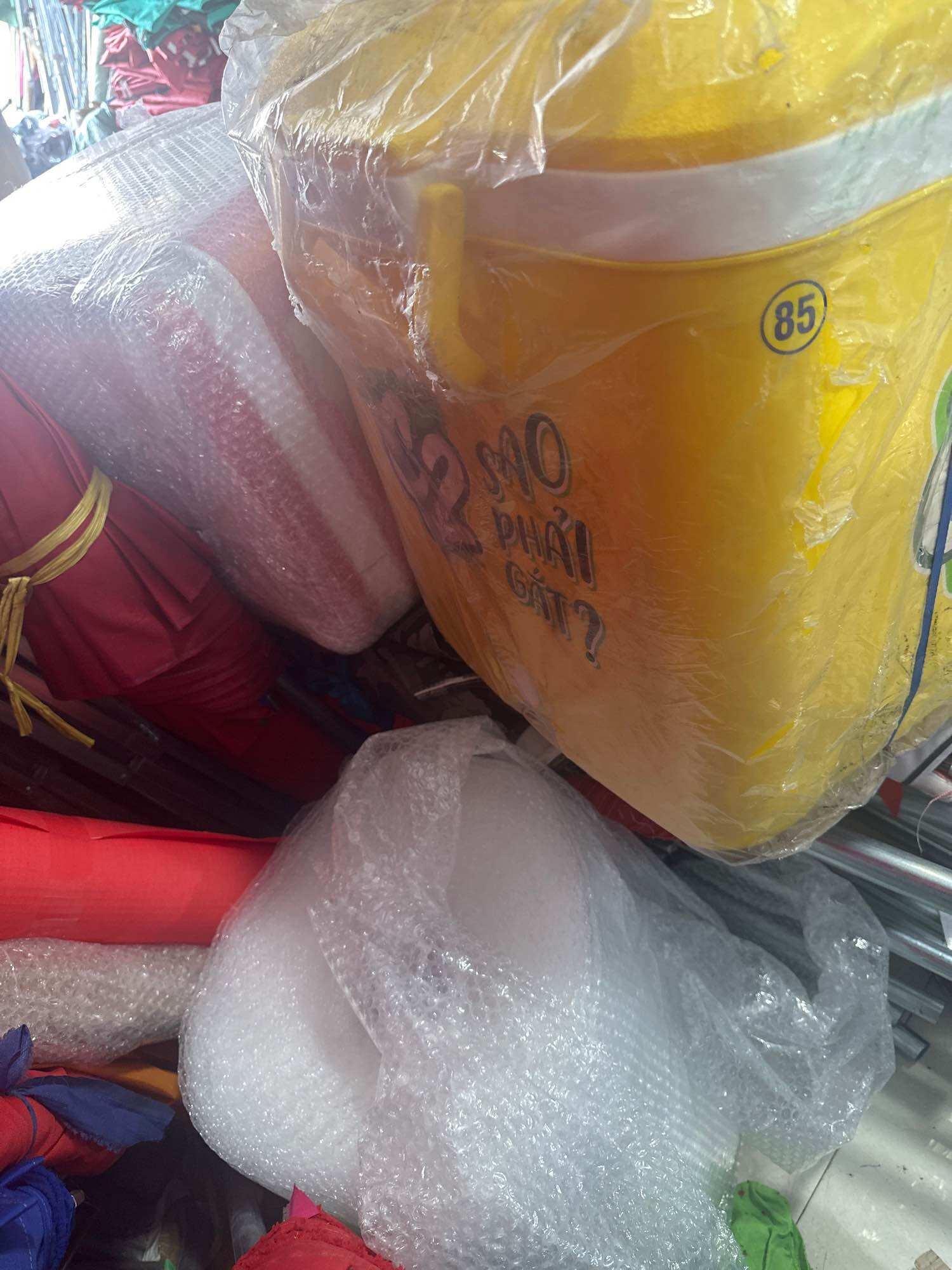 Thùng đá lớn cao cấp nhựa duy tân 85l