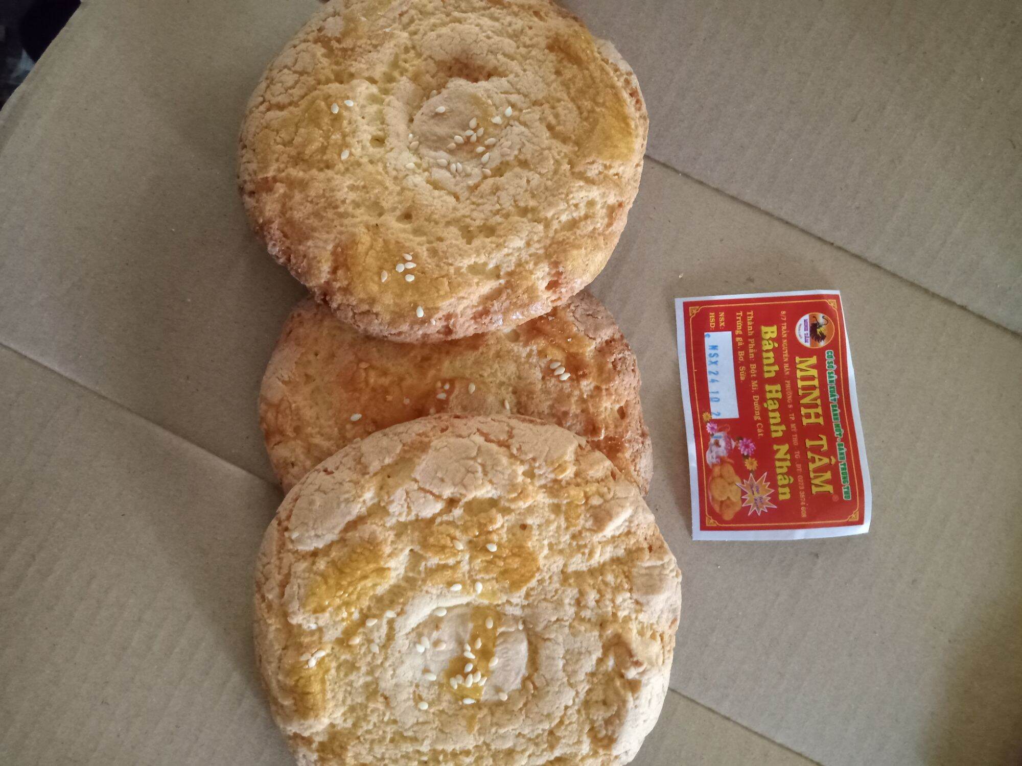 Bánh hạnh nhân 1 bịt gồm 3 cái
