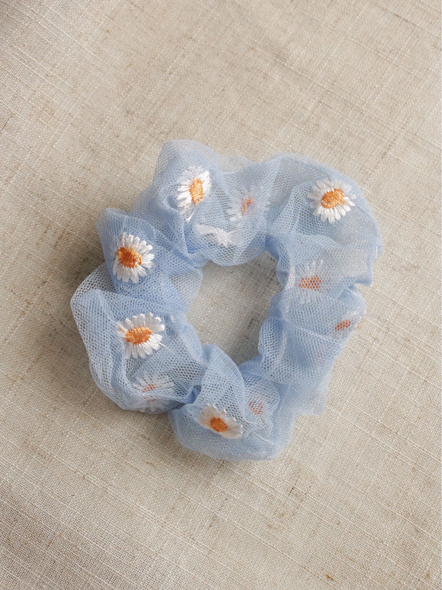 Daisy Scrunchy - Thun Cột Tóc Scrunchy Daisy Storyofadreamer
