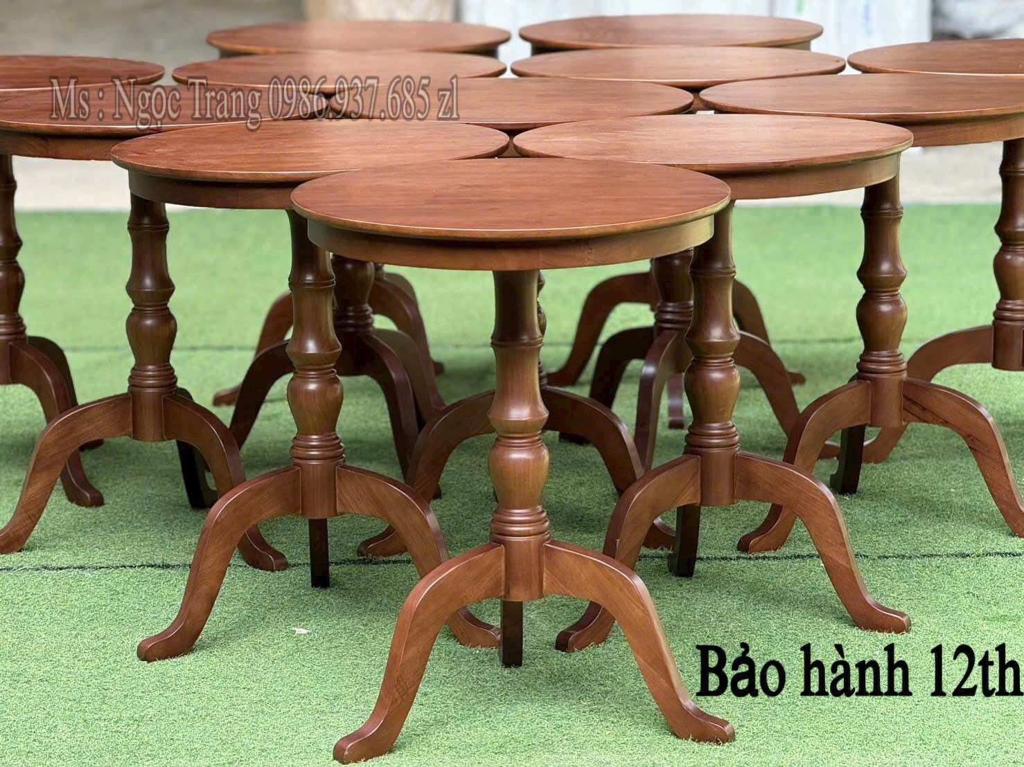 Bàn gỗ tròn cổ điển 3 chân - Bàn deco chụp hình thanh lý