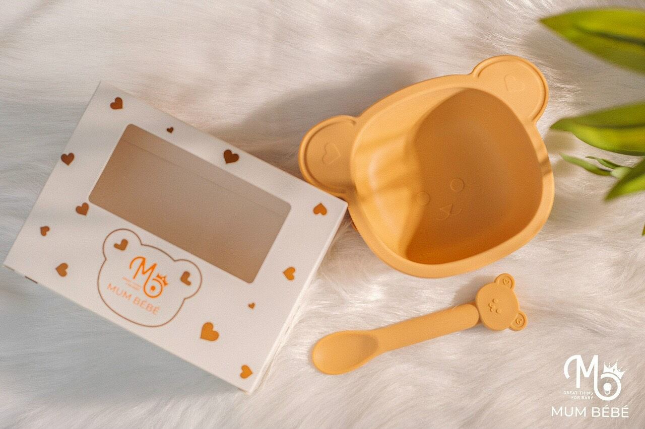Bát + thìa ăn dặm silicon mumbebe cho bé, có đế hít chống đổ
