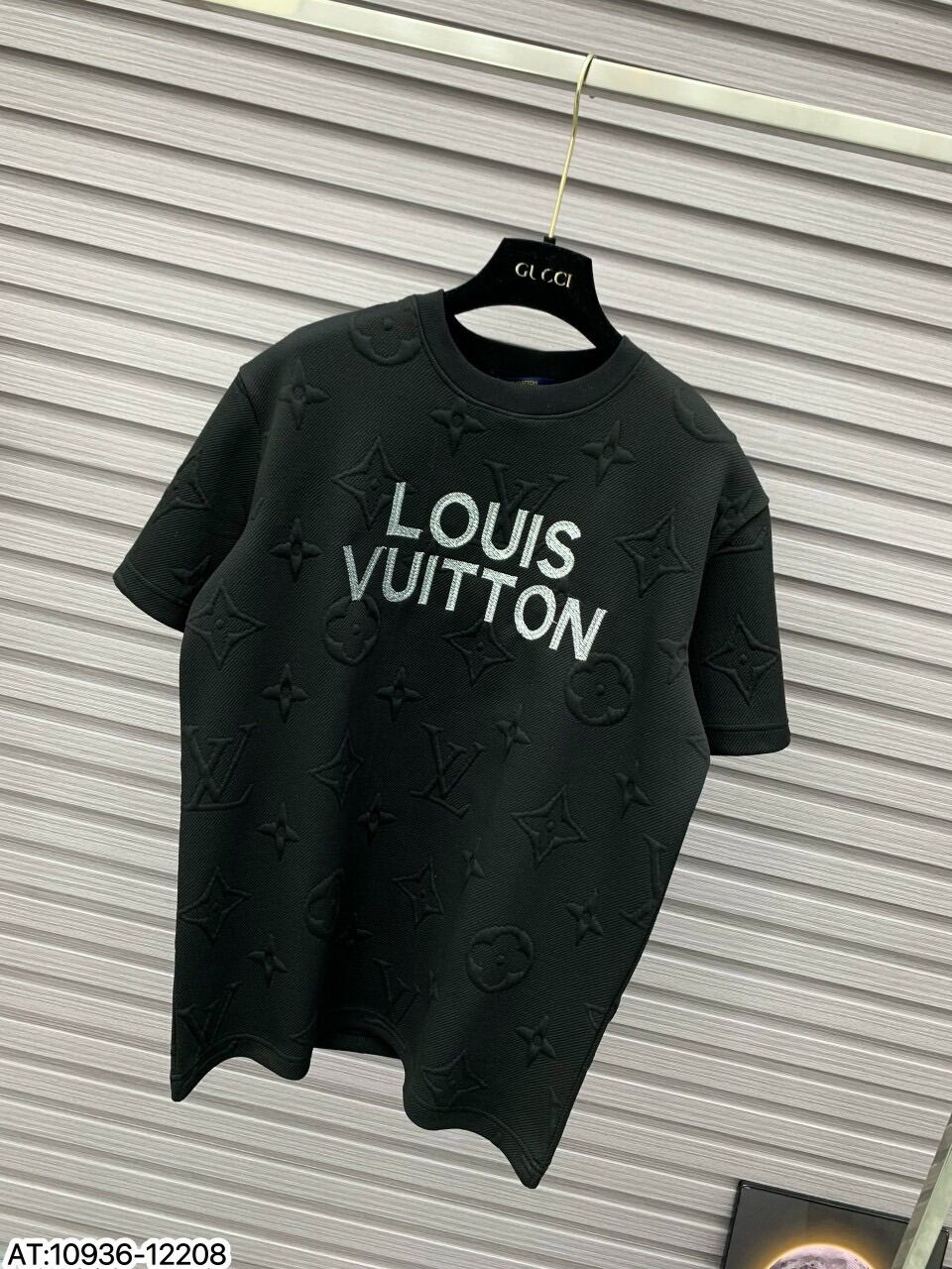 Áo thun Louis Vuitton chính hãng MS300629 công sở like chính hãng