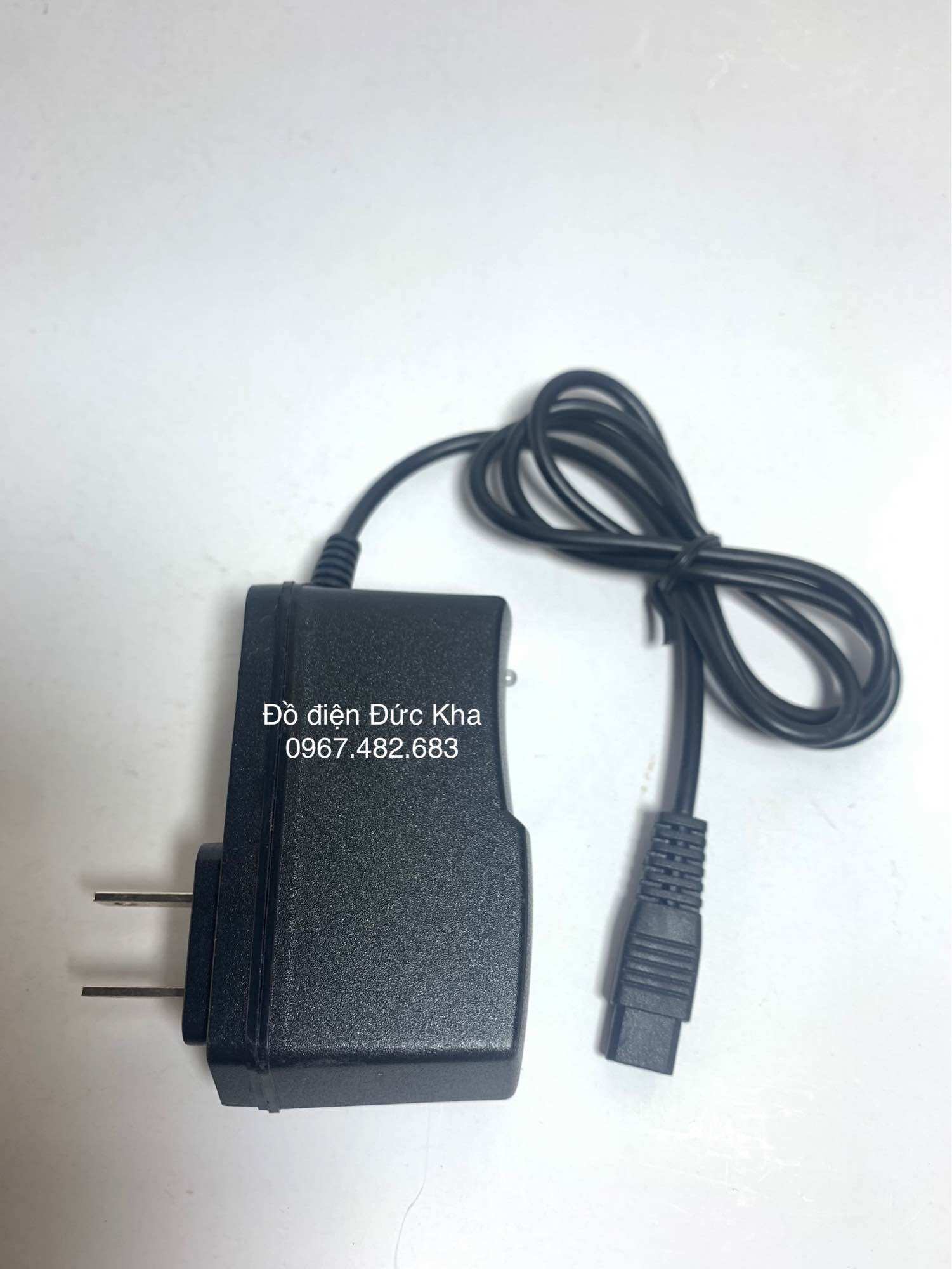 Cục sạc chính hãng đèn pin đội đầu K25