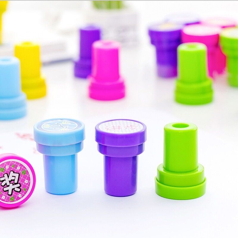 Bộ 10 con dấu hình dễ thương (dùng để khen học sinh) (giao ngẫu nhiên)