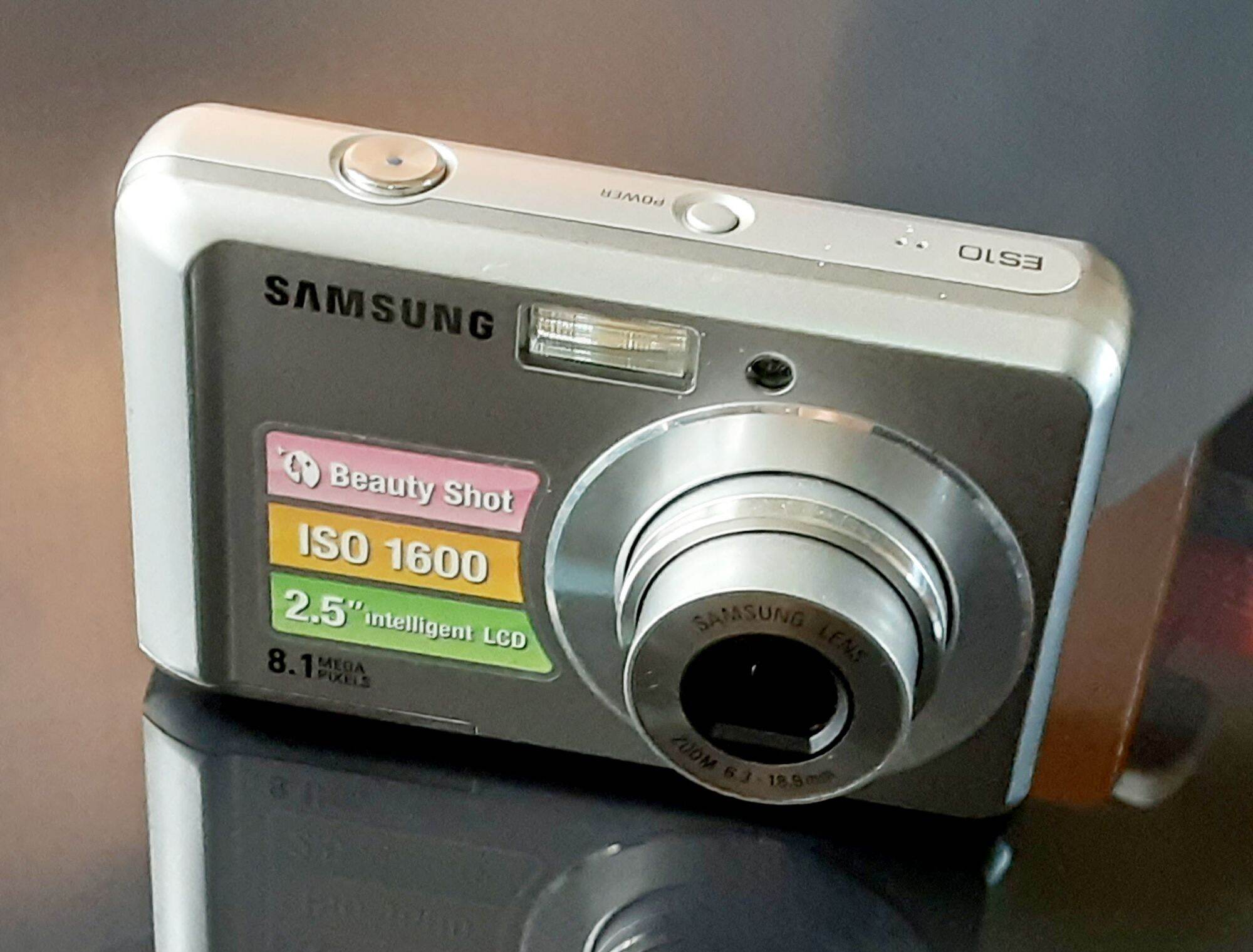 Máy ảnh kts samsung ES10  Vintage