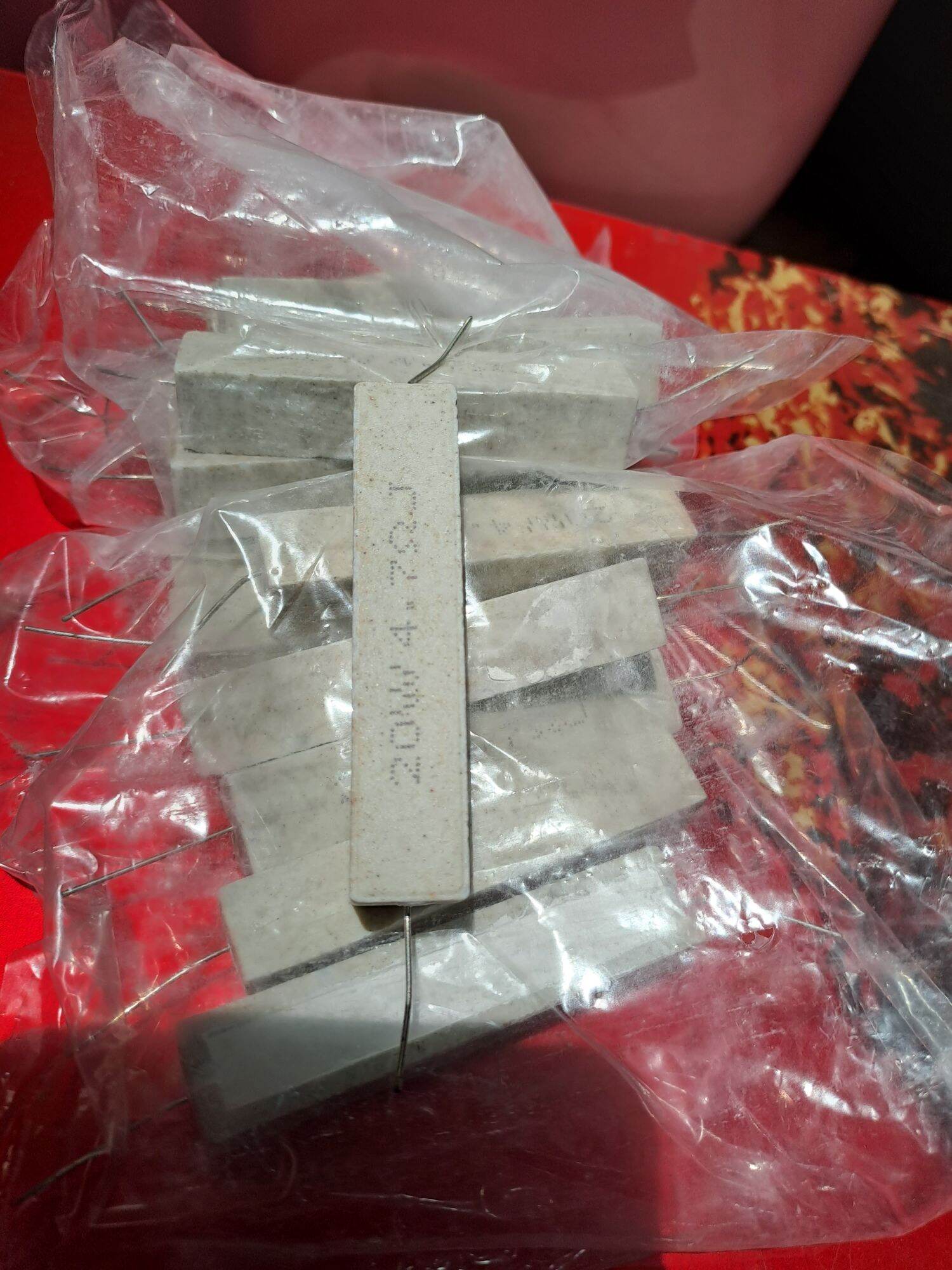 5 điện trở sứ 4.7om 20w