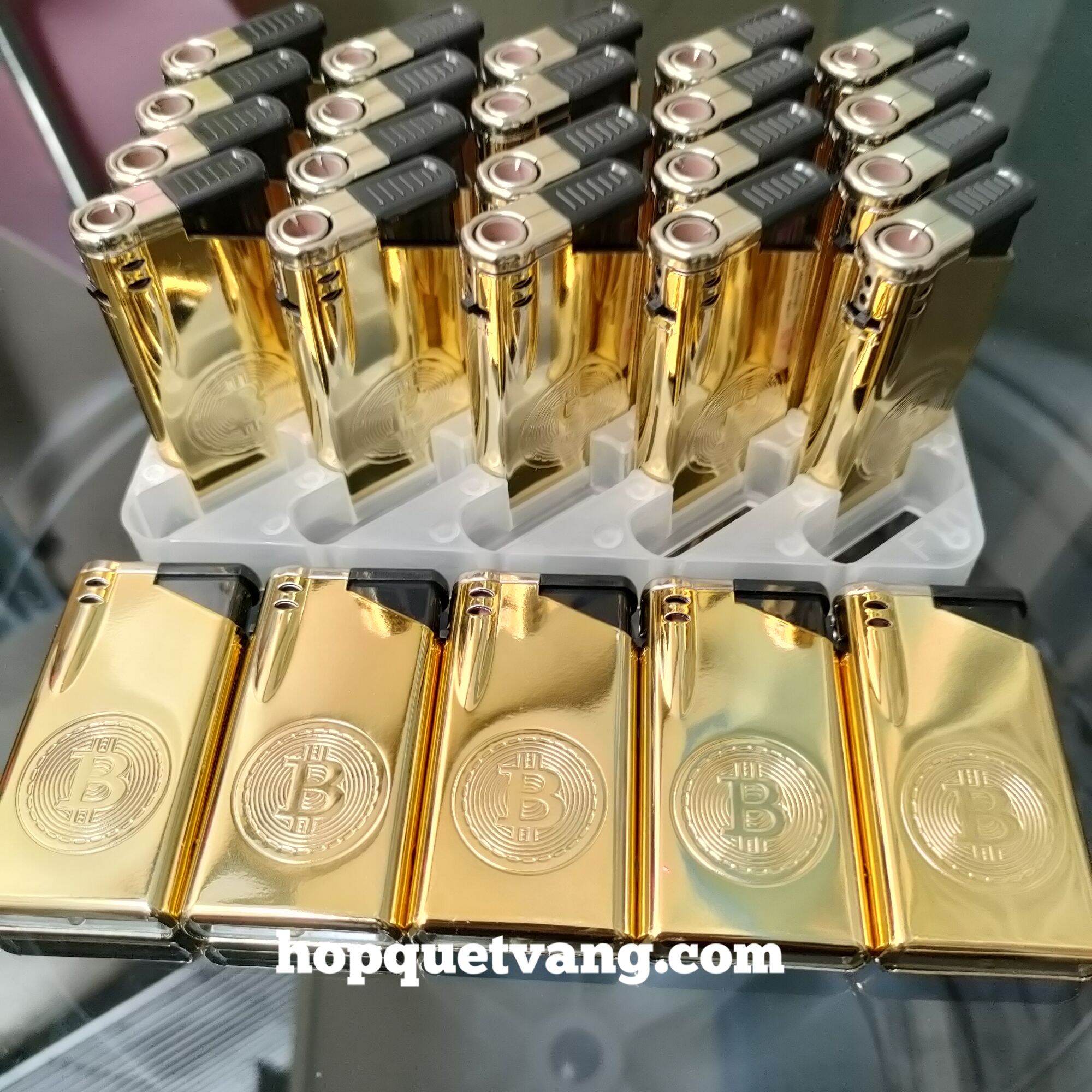 Combo 5 cái Bật lửa kim loại màu vàng Bitcoin dập nổi ( bơm lại được)