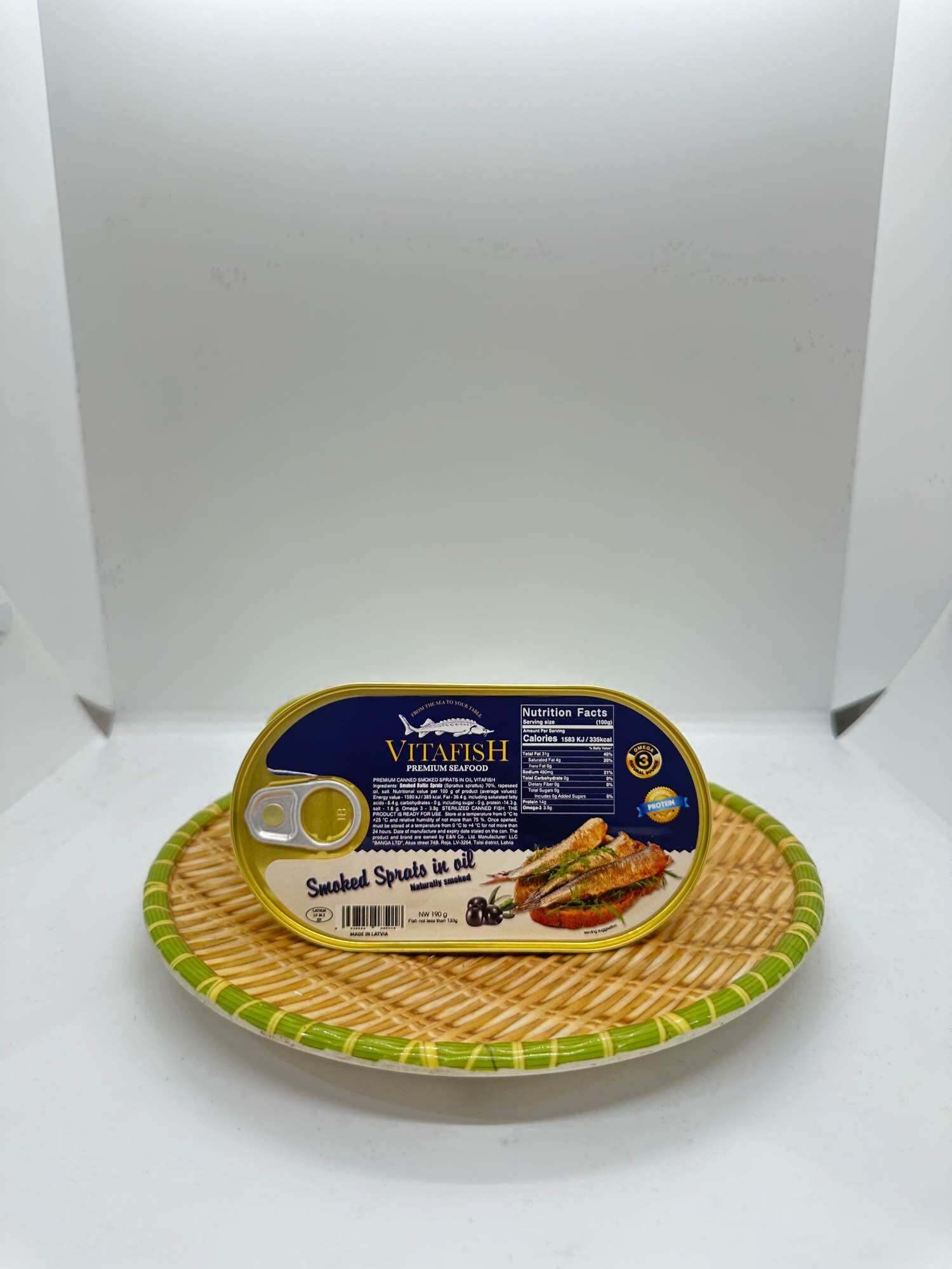 Cá trích ngâm dầu Vitafish 190g , Cá trích hun khói Nga