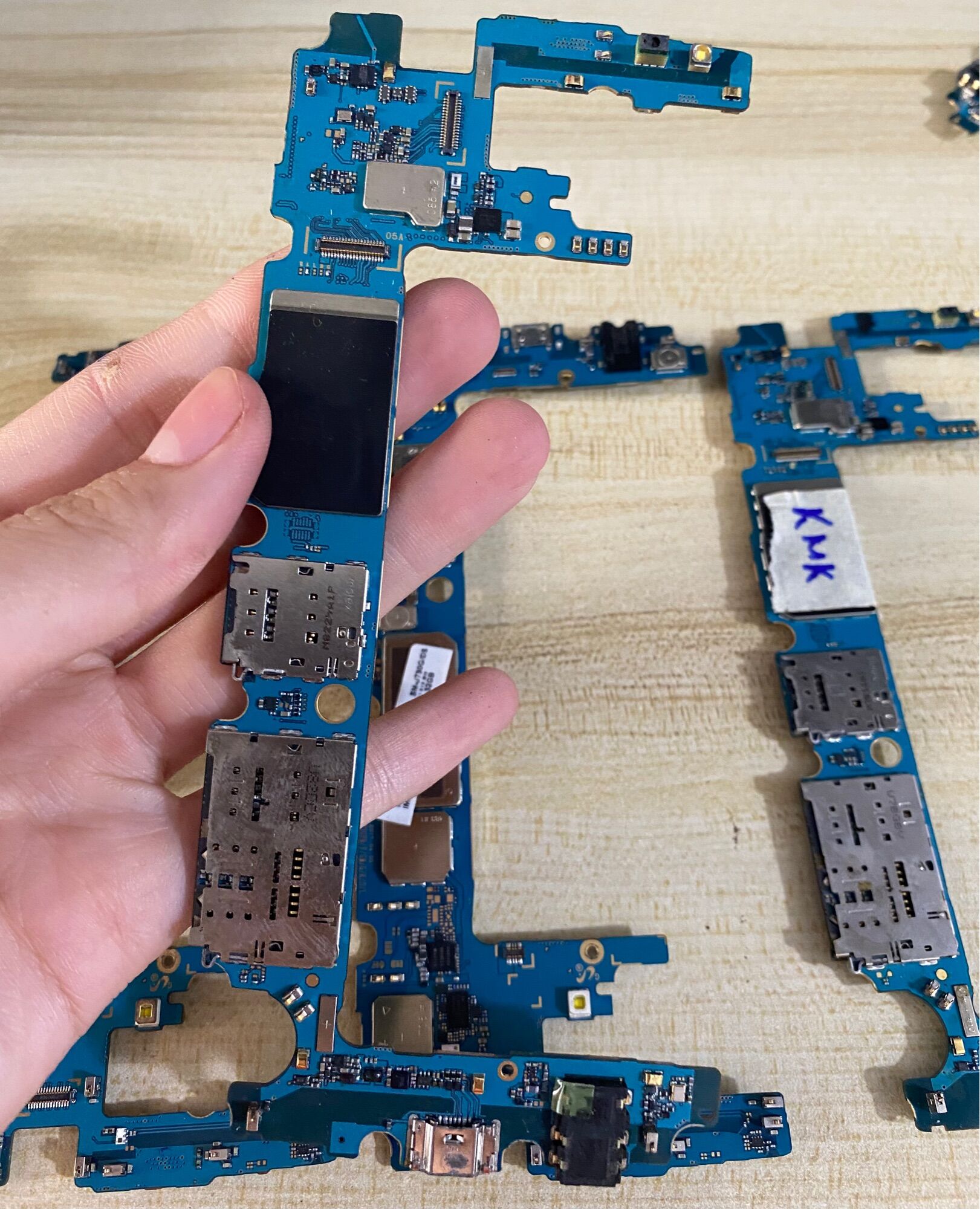 Main SAMSUNG J7 Pro ( J730 ) ZIN Full Chức Năng  ( Wifi , sim , sạc ,..)