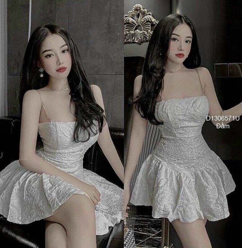 ĐẦM GẤM HAI DÂY ĐẦM XOÈ FROM DƯỚI 50KG