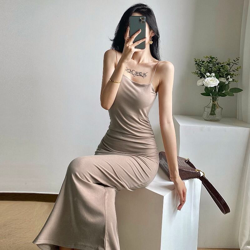 Váy Dài Vừa Thắt Nút Hở Lưng Xếp Ly Tôn Ngực Gợi Cảm Nổi Tiếng Trên Mạng Mùa Hè Gegejia Váy Liền Ôm Mông Hai Dây Tôn Dáng