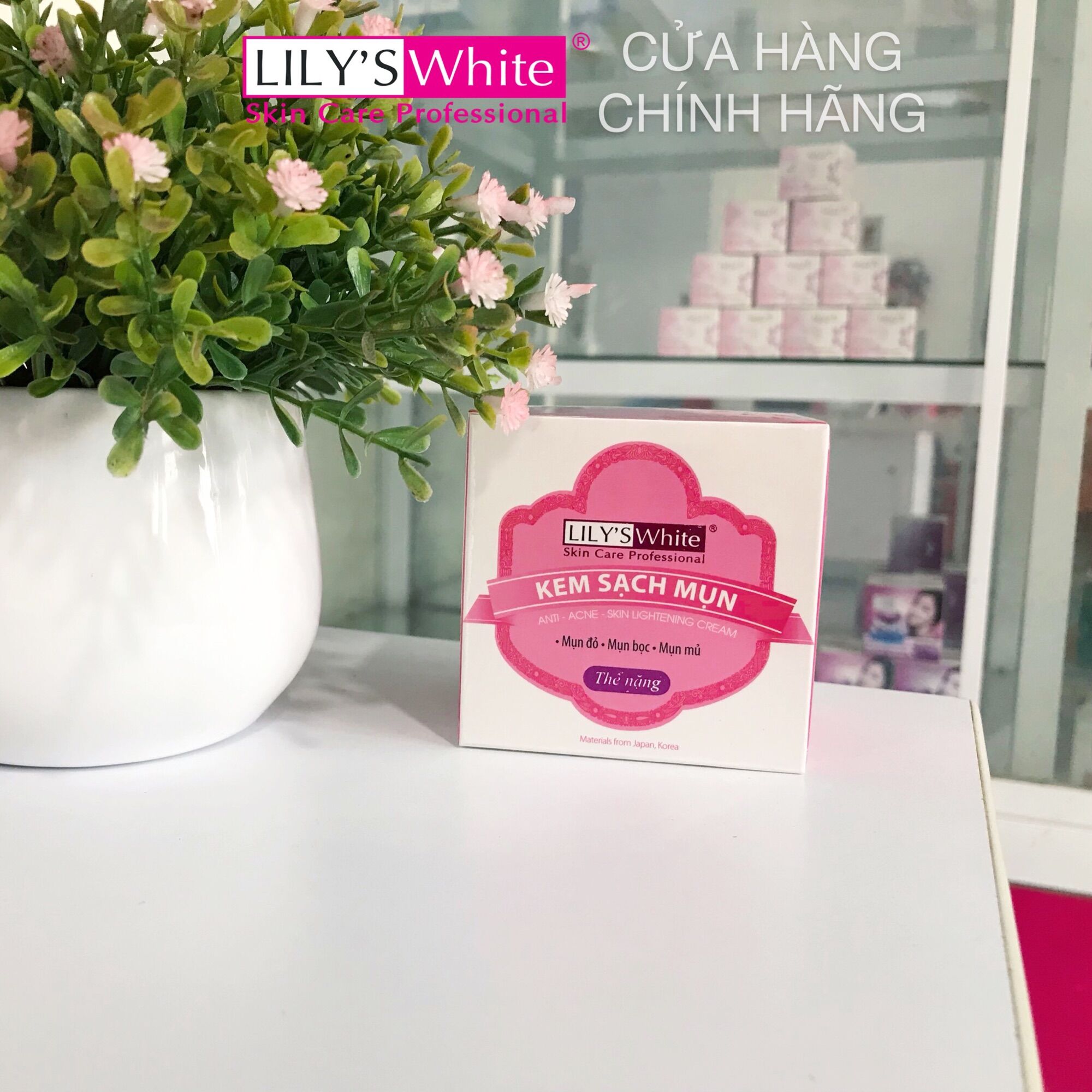Kem sạch mụn thể nặng lily’s white