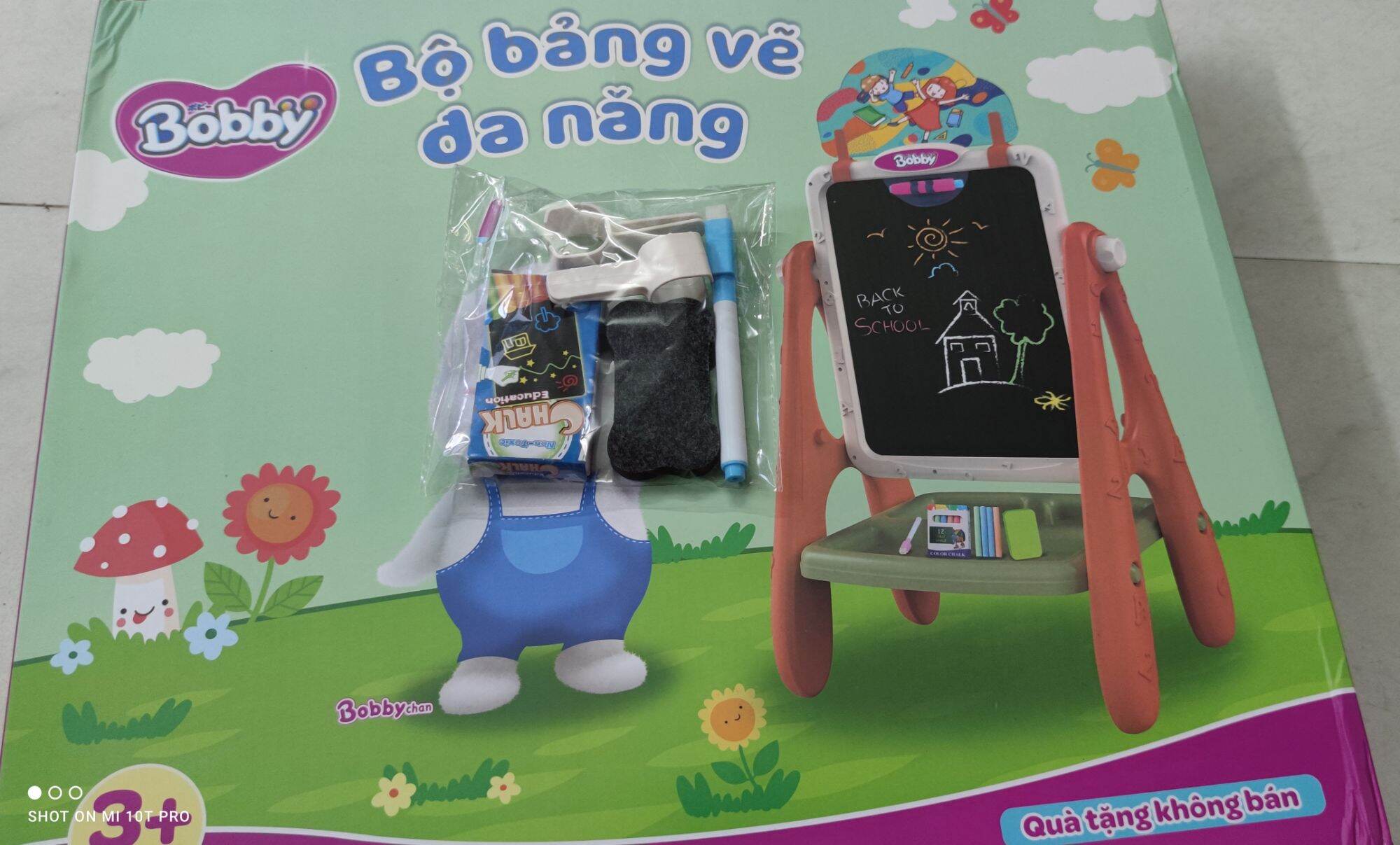 Bộ bảng vẽ đa năng cho bé, quà tặng Bobby