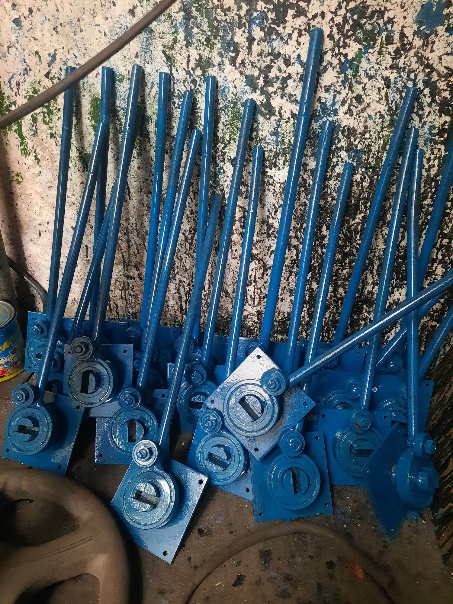 [HCM](vam)bàn bẻ sắt xây dựng 8-10