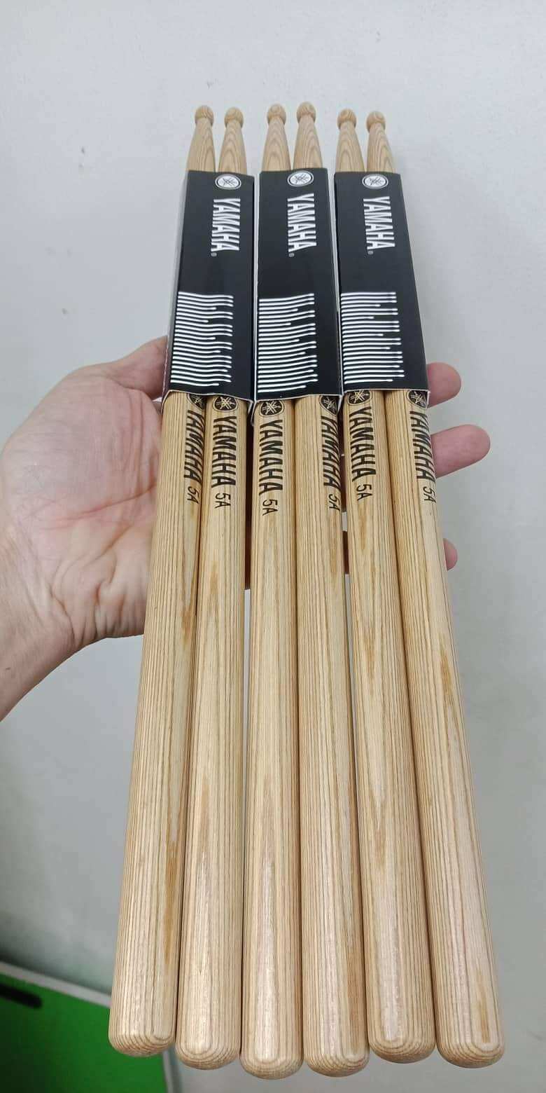 Một cặp dùi Gỗ Sồi Trắng 5A