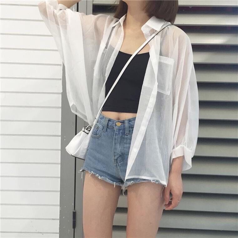 Áo khoác sơ mi trắng cardigan dáng rộng voan lụa mỏng tay dài xinh đẹp