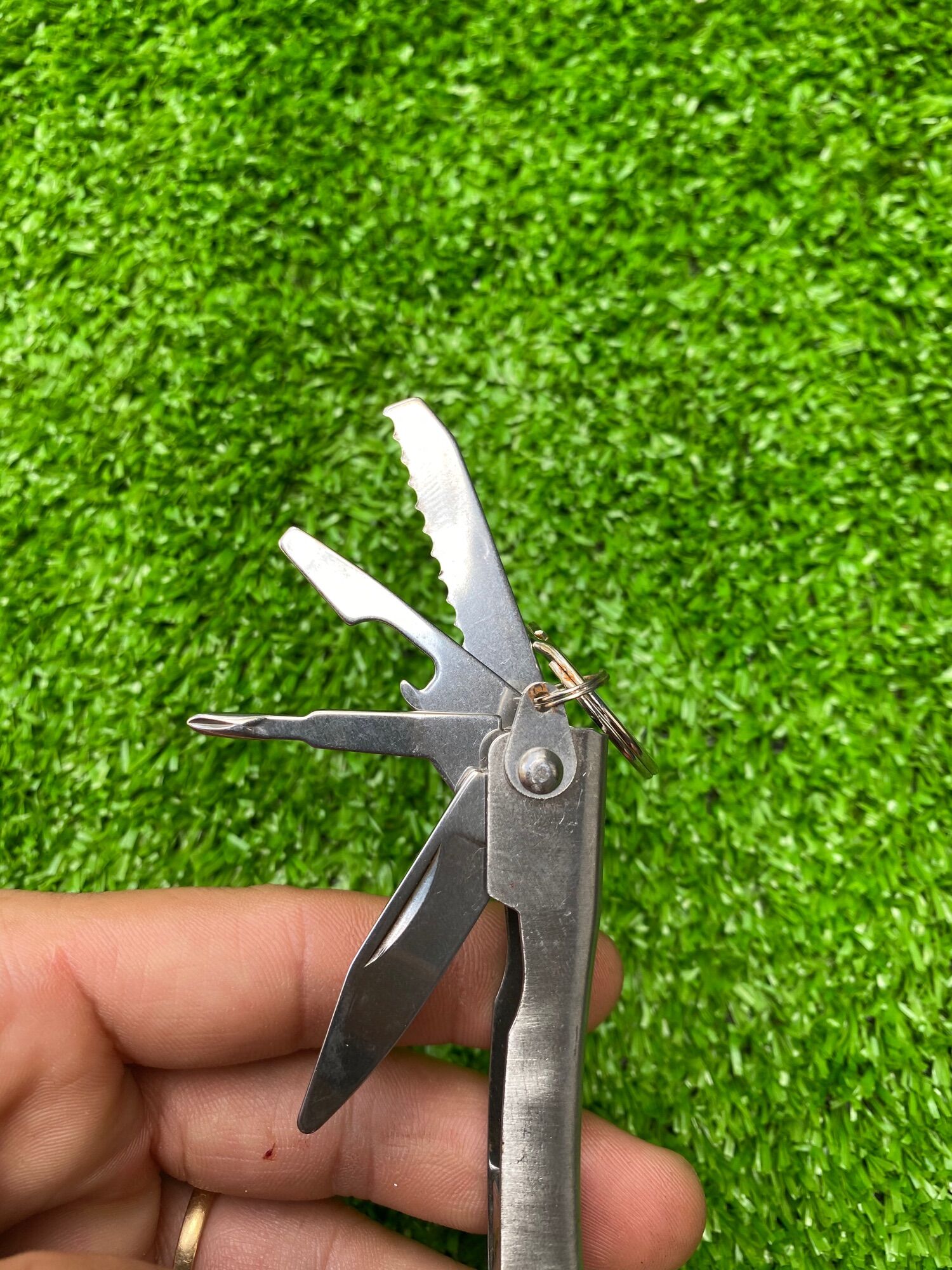 Kềm đa năng nhật bãi, dụng cụ đi rừng