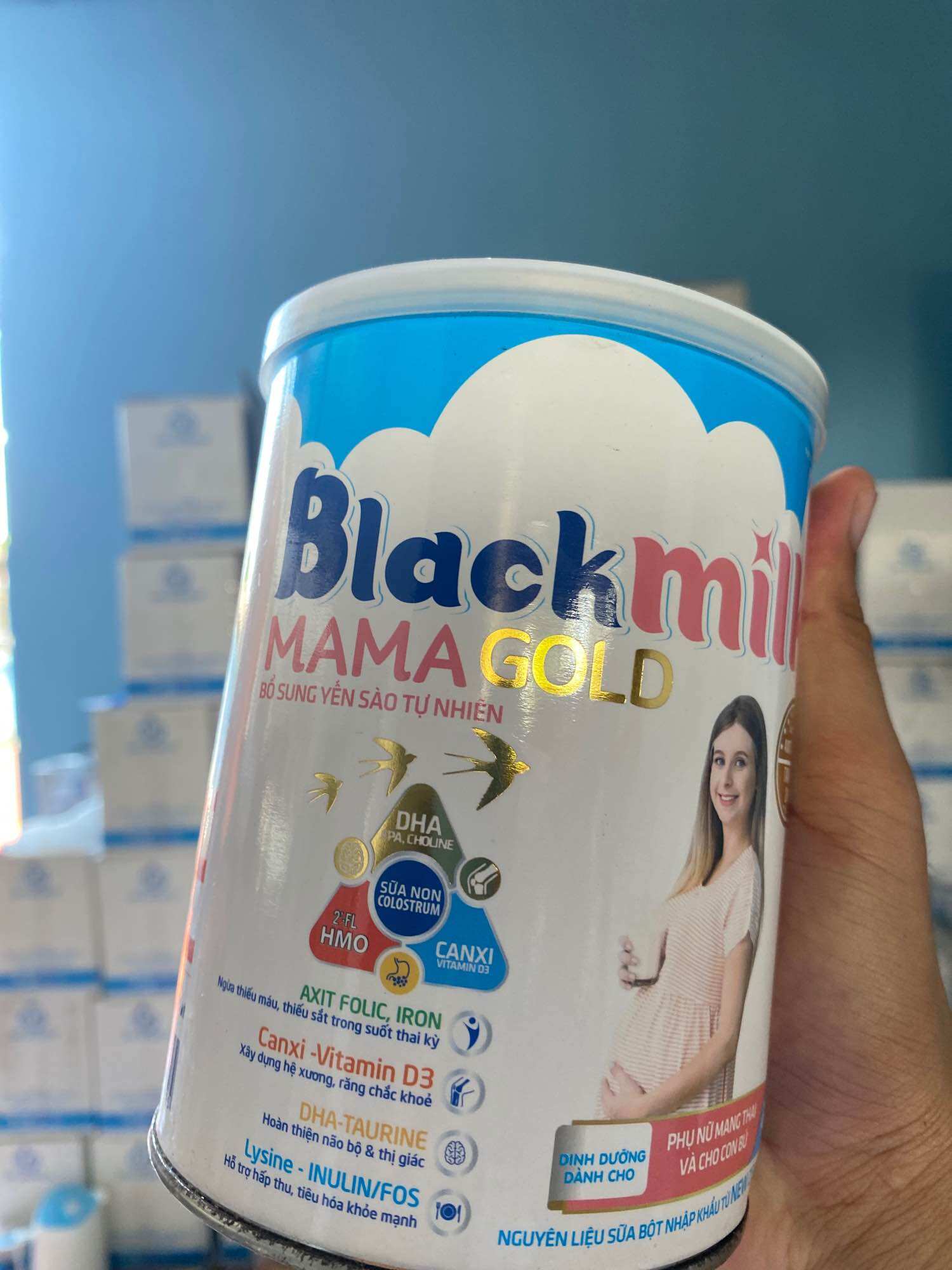 Sữa bột cận date lon 400gr