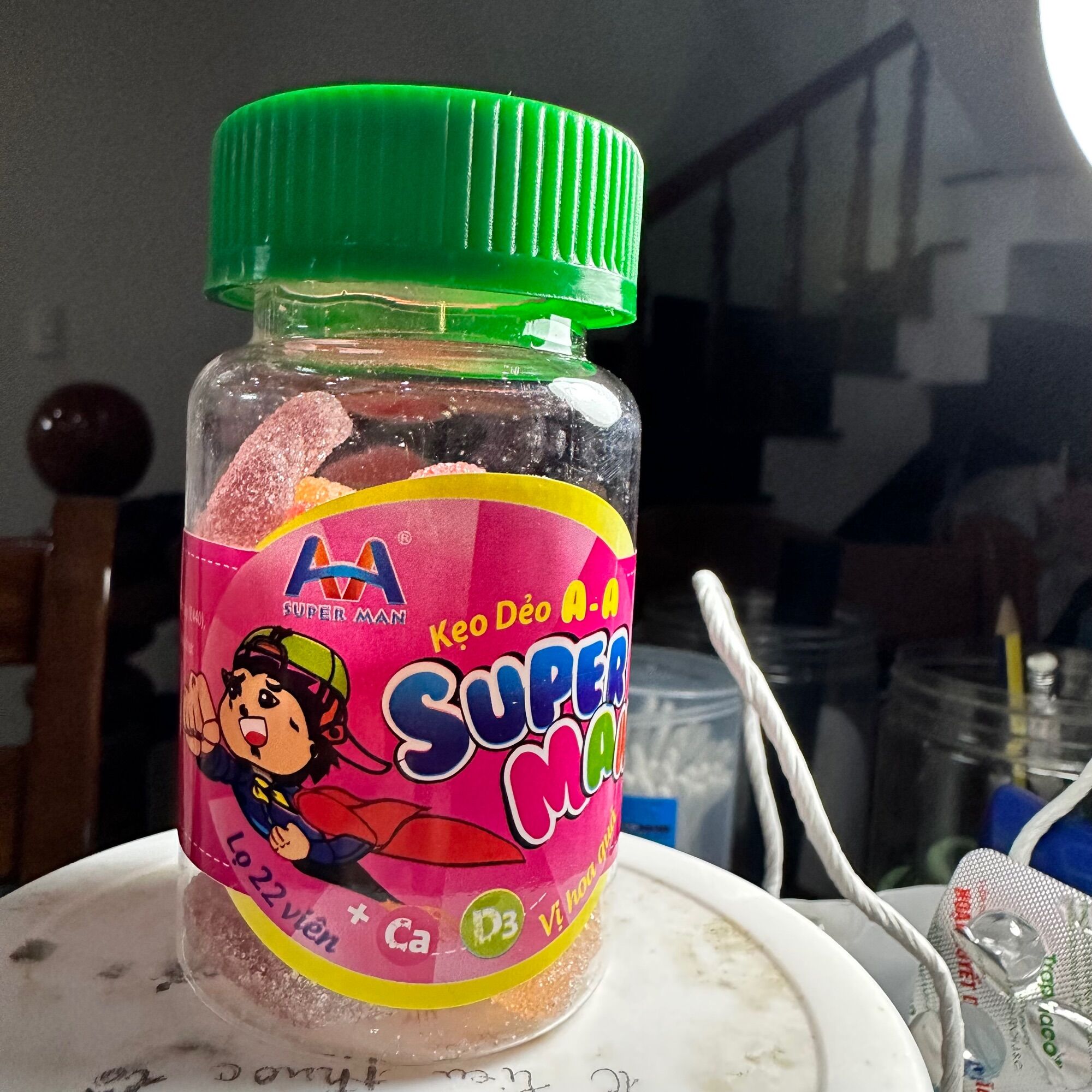 Kẹo dẻo vị trái cây thập cẩm Superman hủ lớn 30 gam hàng chính hãng cung cấp canxi D3 cho trẻ ăn vặt