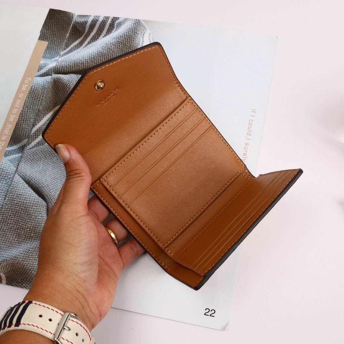 VÍ COACH GẬP MINI