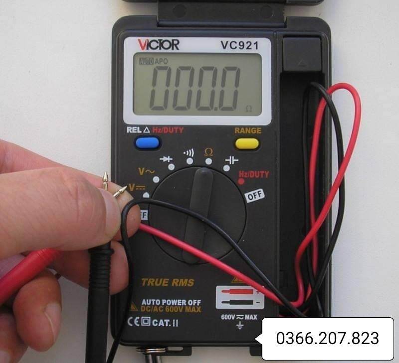 Đồng hồ vạn năng bỏ túi VICTOR VC-921 đo điện áp, điện trở, tụ điện, tần số