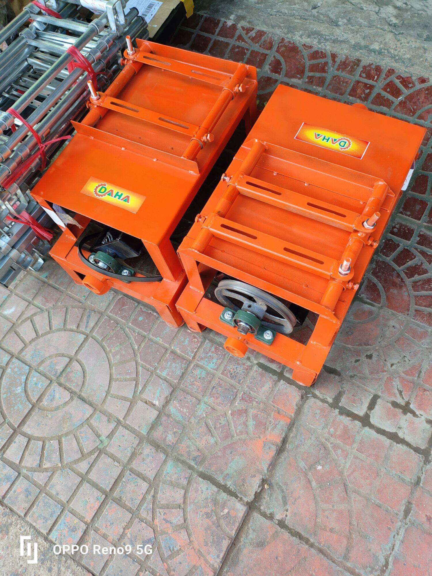 Máy duỗi sắt 6,8 con lăn thép
