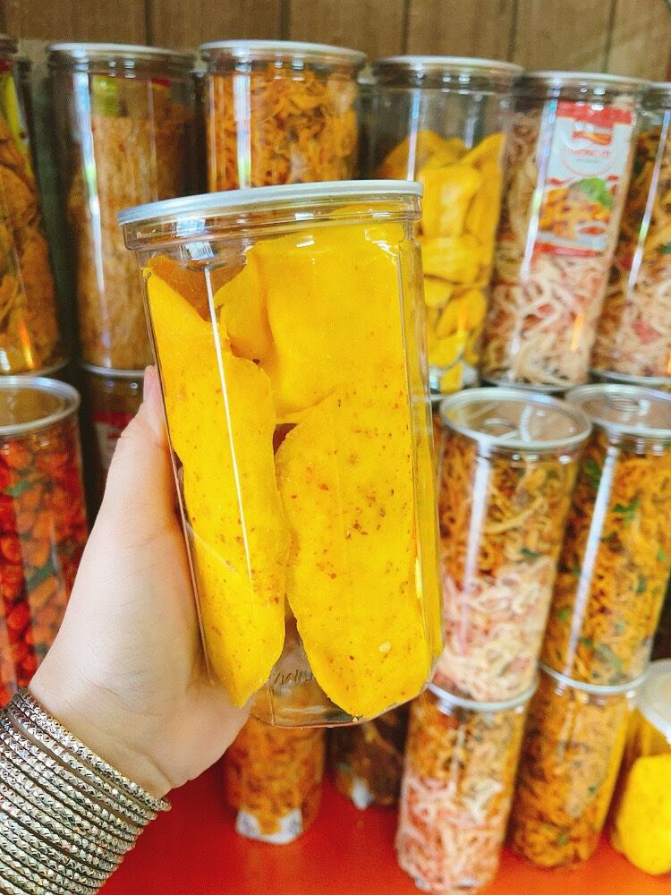 Xoài sấy muối ớt - 300gr