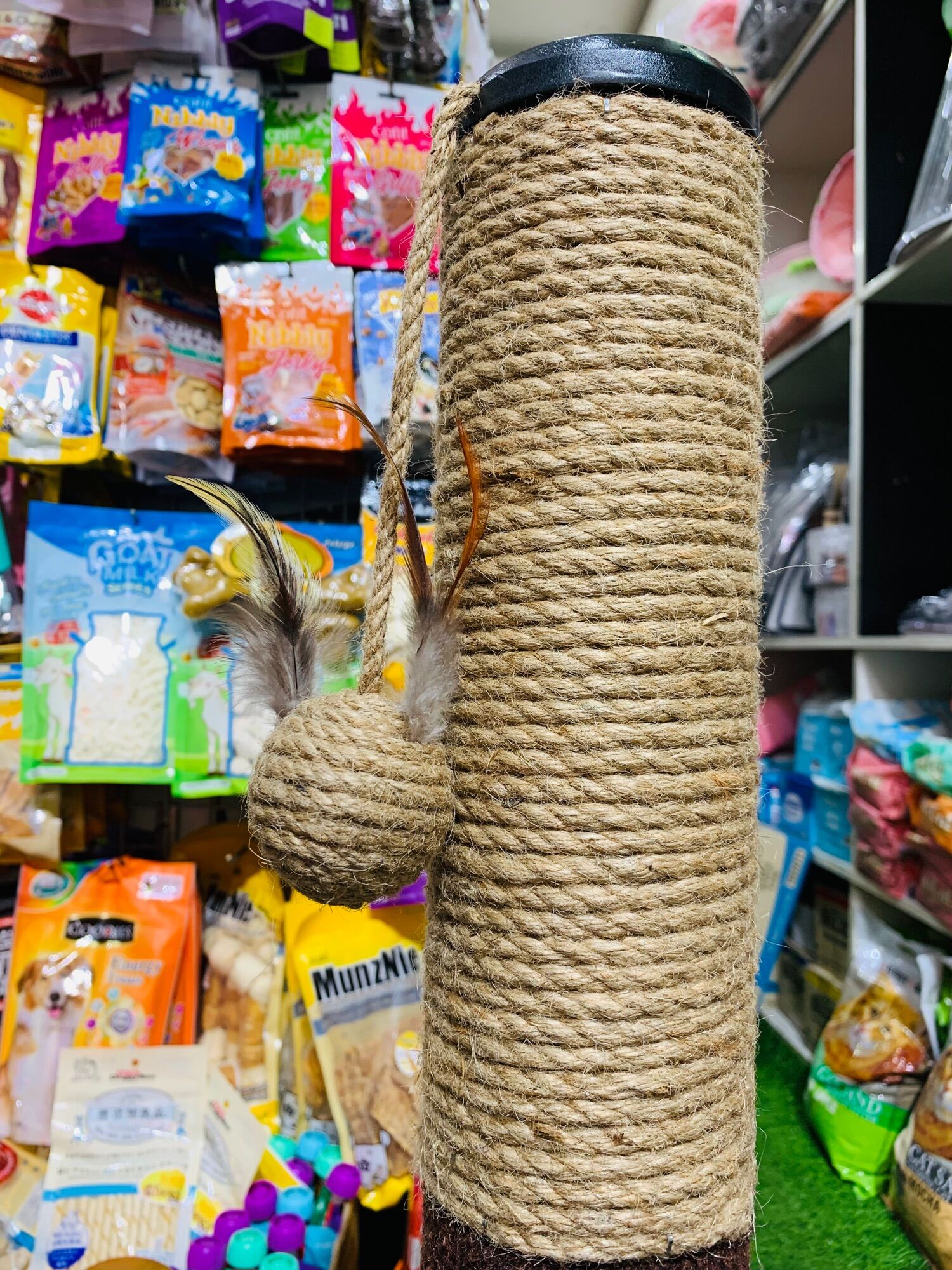 Trụ cào cho mèo Cattyman