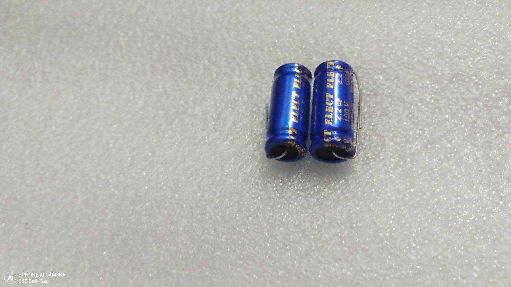 2 cái  tụ 2,2uf 100v cho loa trep