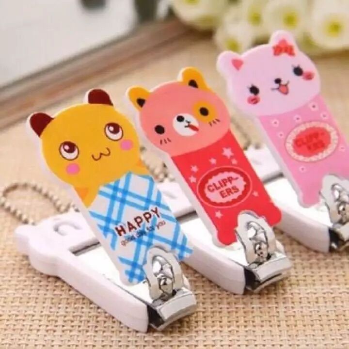 [HCM] Bấm móng tay cho bé hình thú ngộ nghĩnh