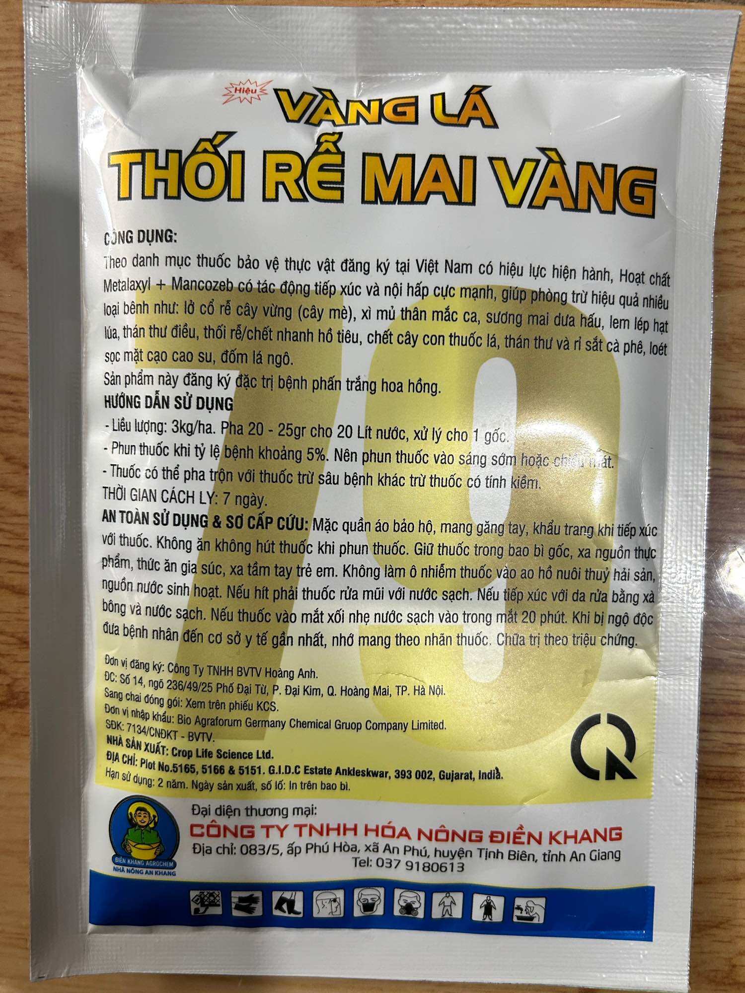 Phân bón lá Vàng lá thối rễ mai vàng 100g