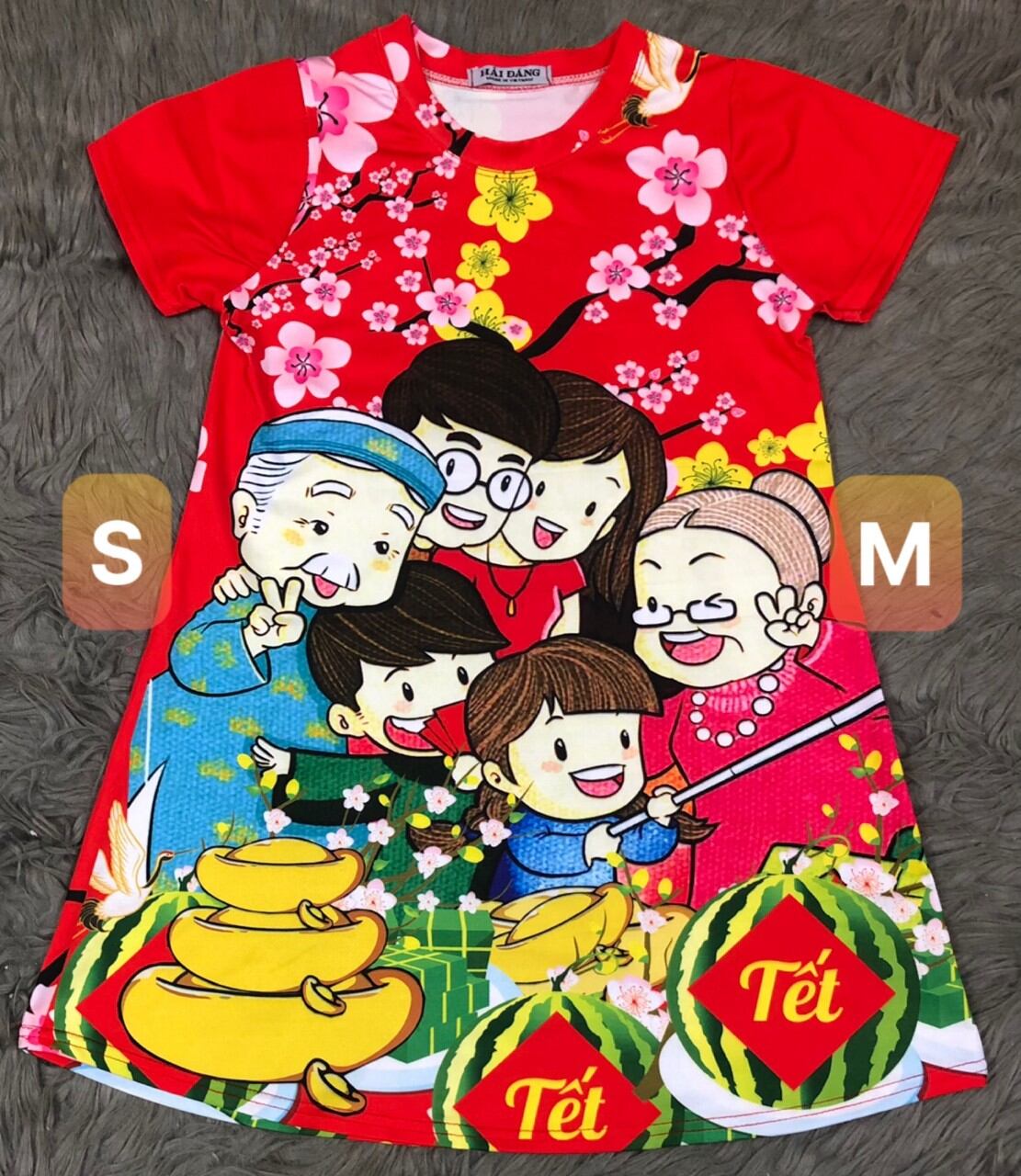 Đầm tết vay be gai