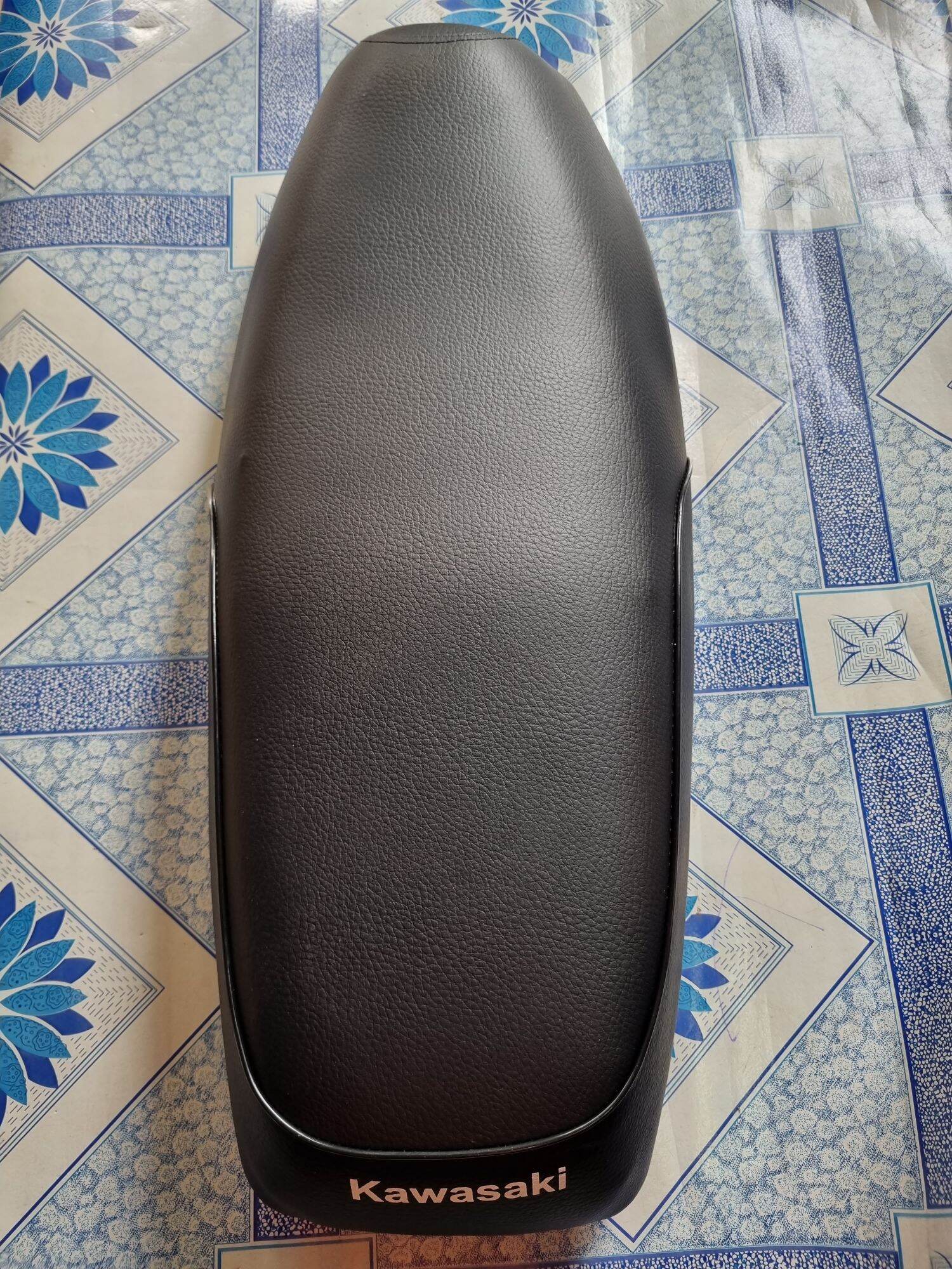 Yên xe Max III