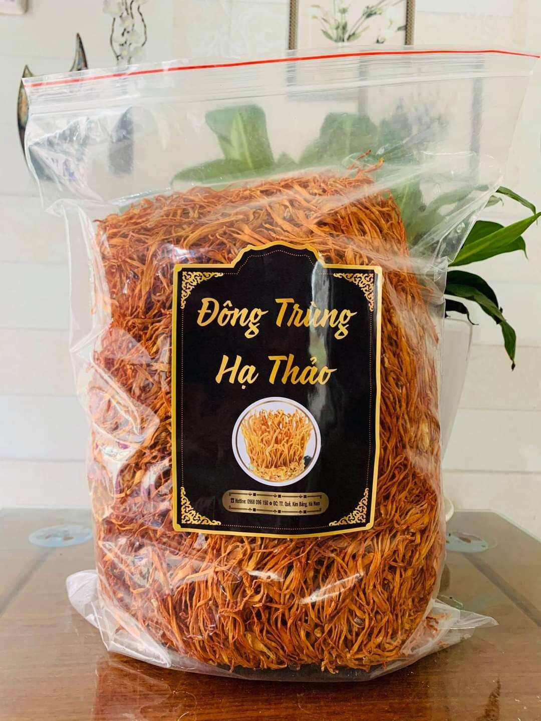 Đông trùng hạ thảo khô 100g