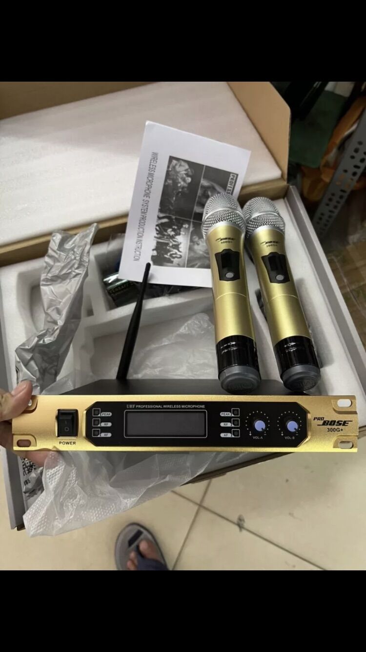 Micro không dây Bose Pro 300G+ - Mic karaoke gia đình, sân khấu