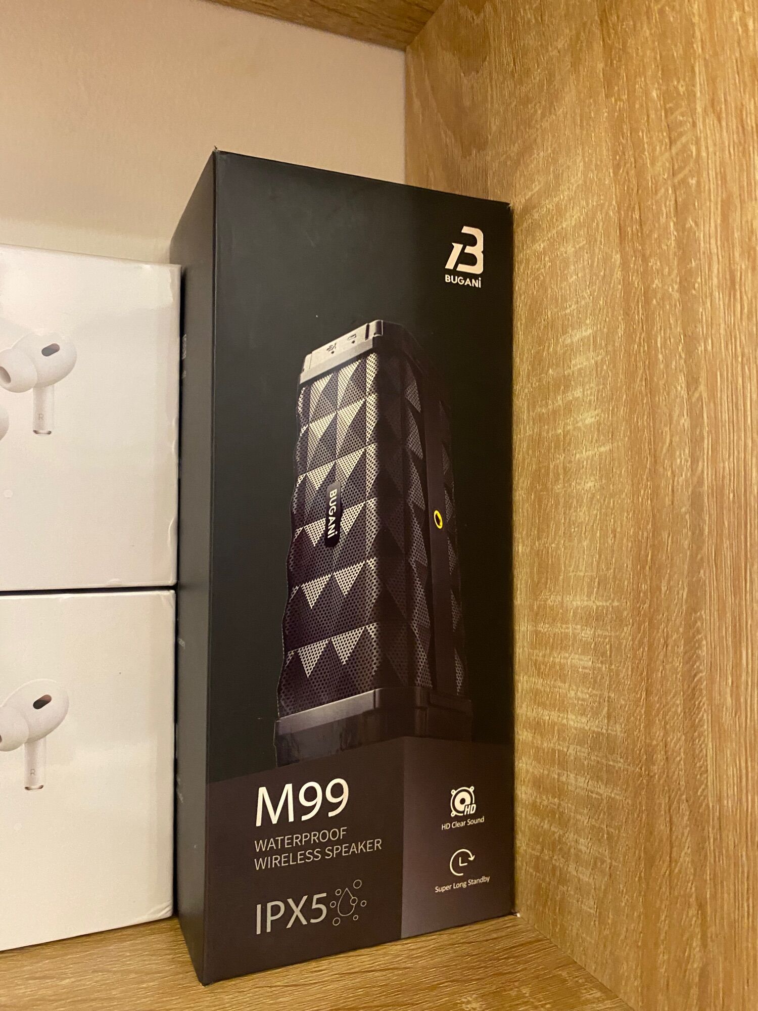 Loa bluetooth bugani m99 cao cấp chống nước ipx5 chính hãng siêu hay