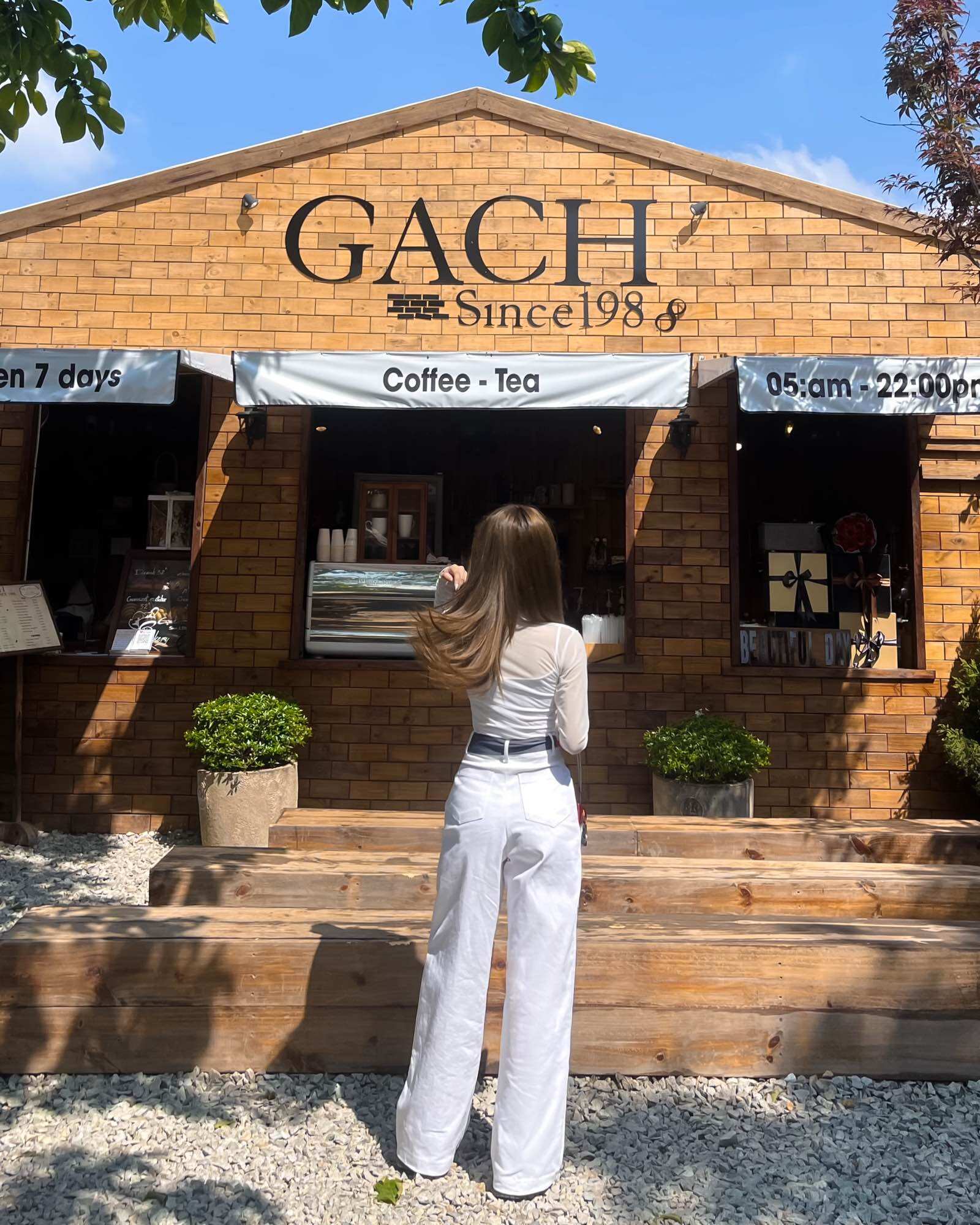 Quần kaki trắng ống rộng basic DANBY Pant