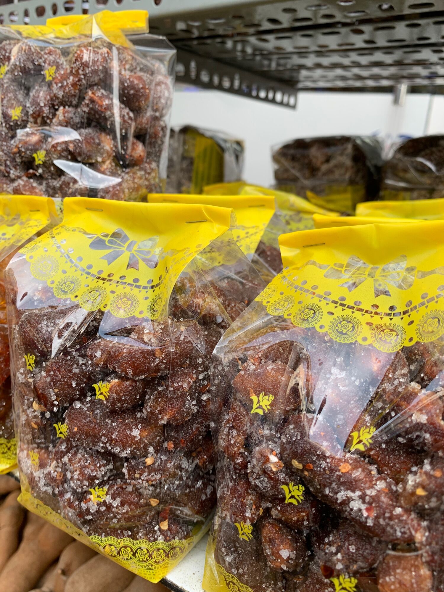 Me Thái ngào đường rất ngon bịch 500gr