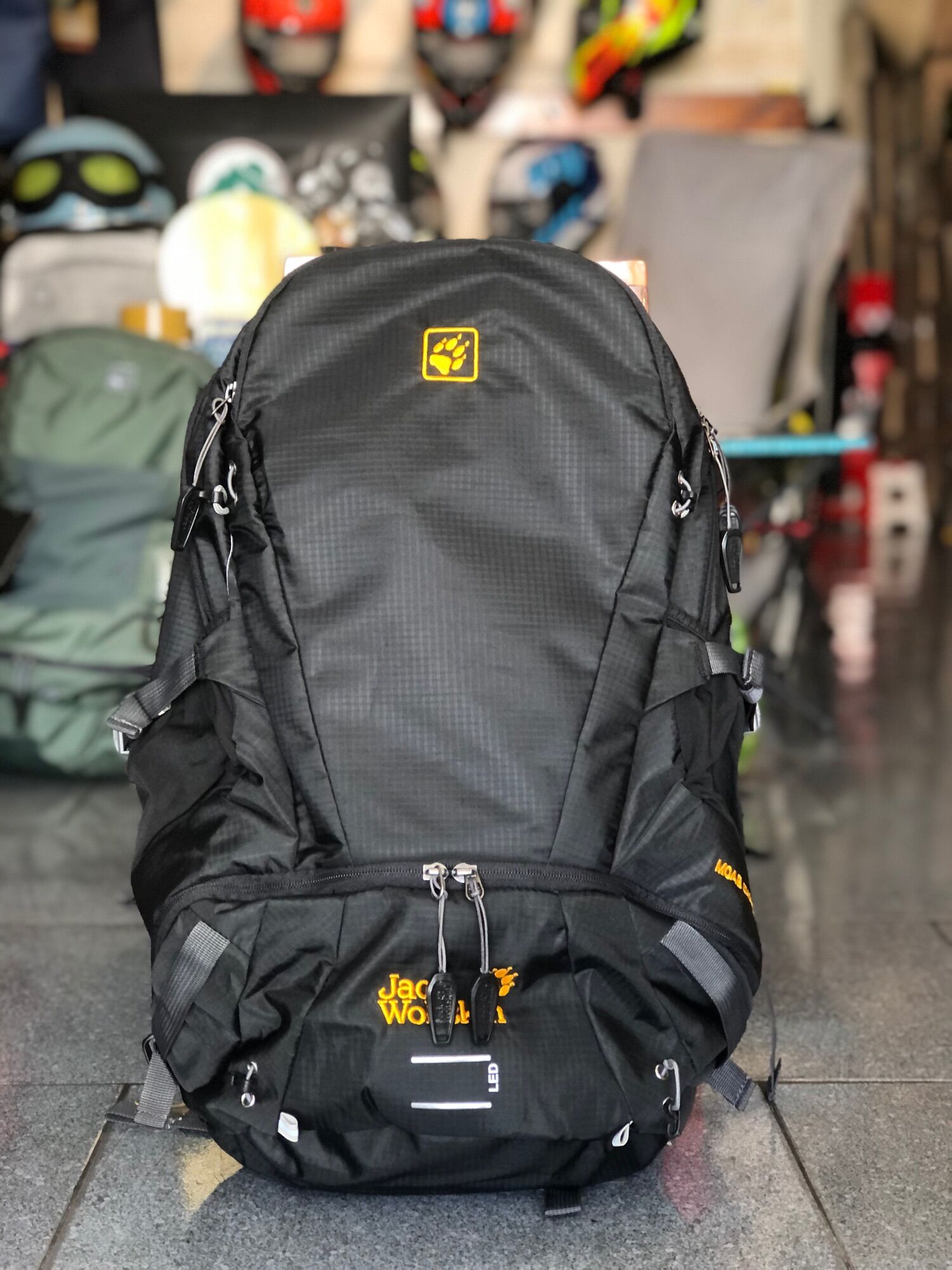 Jack Wolfskin Moab Jam 30l có trợ lực