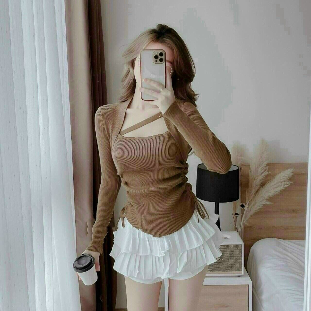 Áo thun nữ body đan dây ngực sexy
