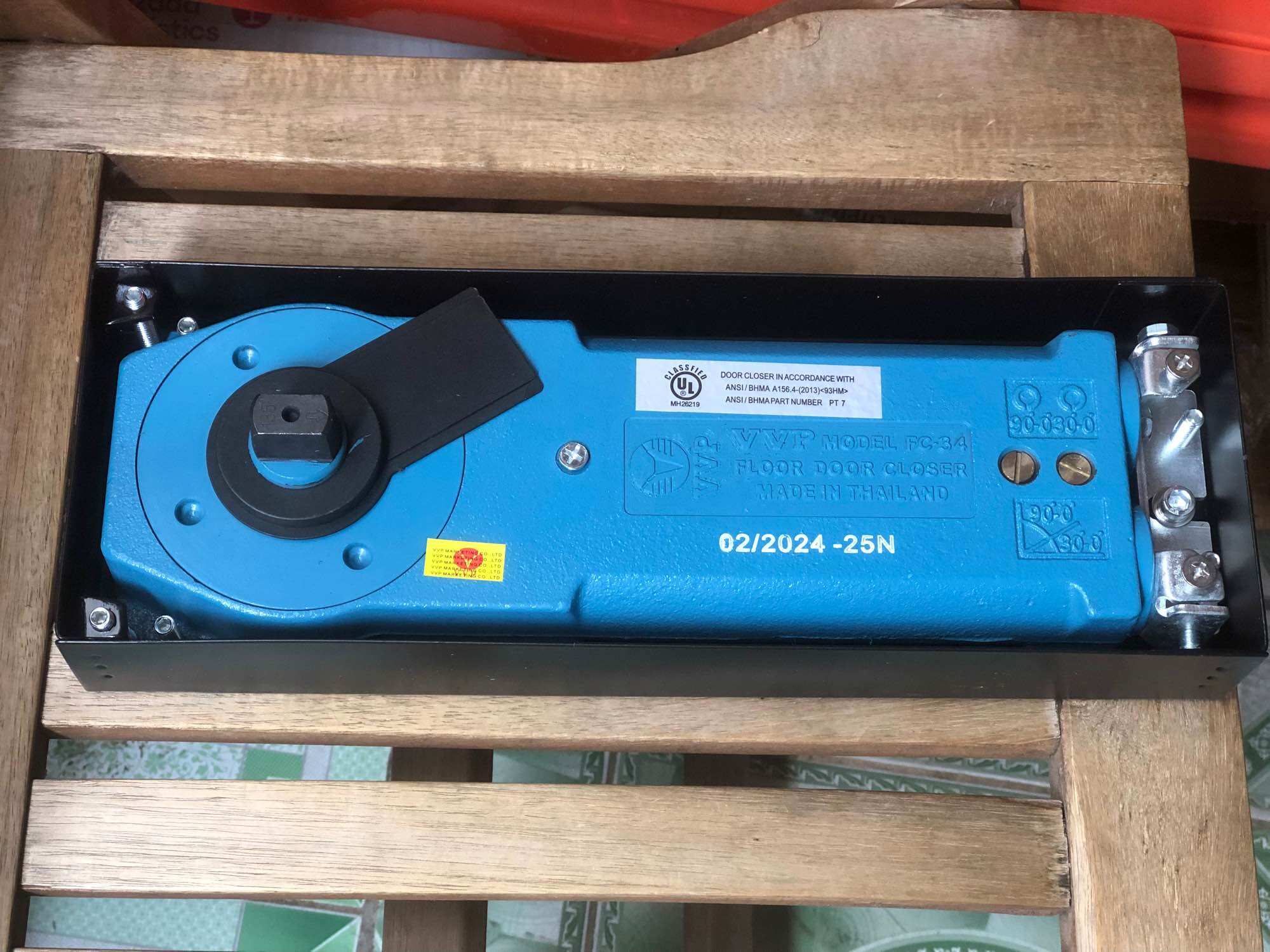 Bản lề sàn vvp fc34-25 150kg bh 2 năm