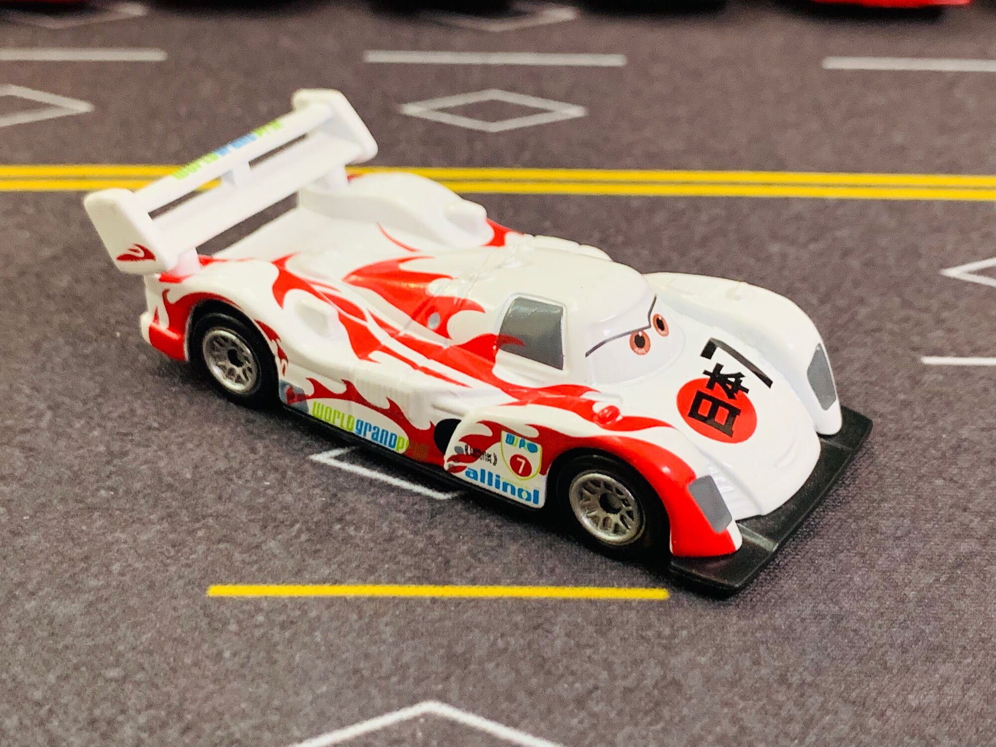 Hobby Store xe mô hình Tomica Cars Disney Cartoon