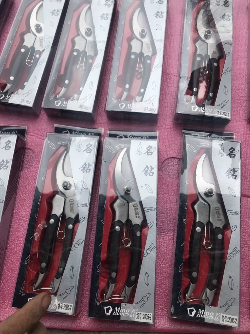 Kéo cắt cành ốp gỗ Nhật Bản