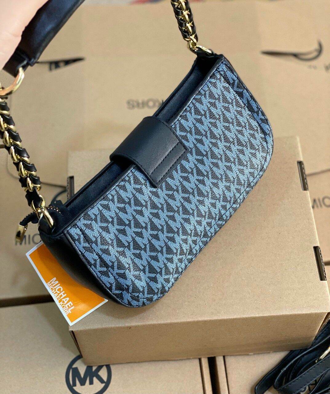TÚI ĐEO CHÉO MK XUẤT KHẨU SIZE 23CM