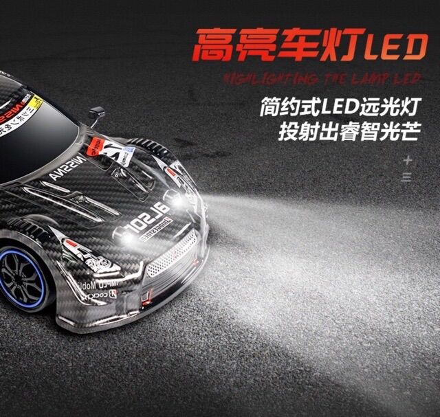 Xe đua điều khiển drift tốc độ 30km/h có led và có điều tốc