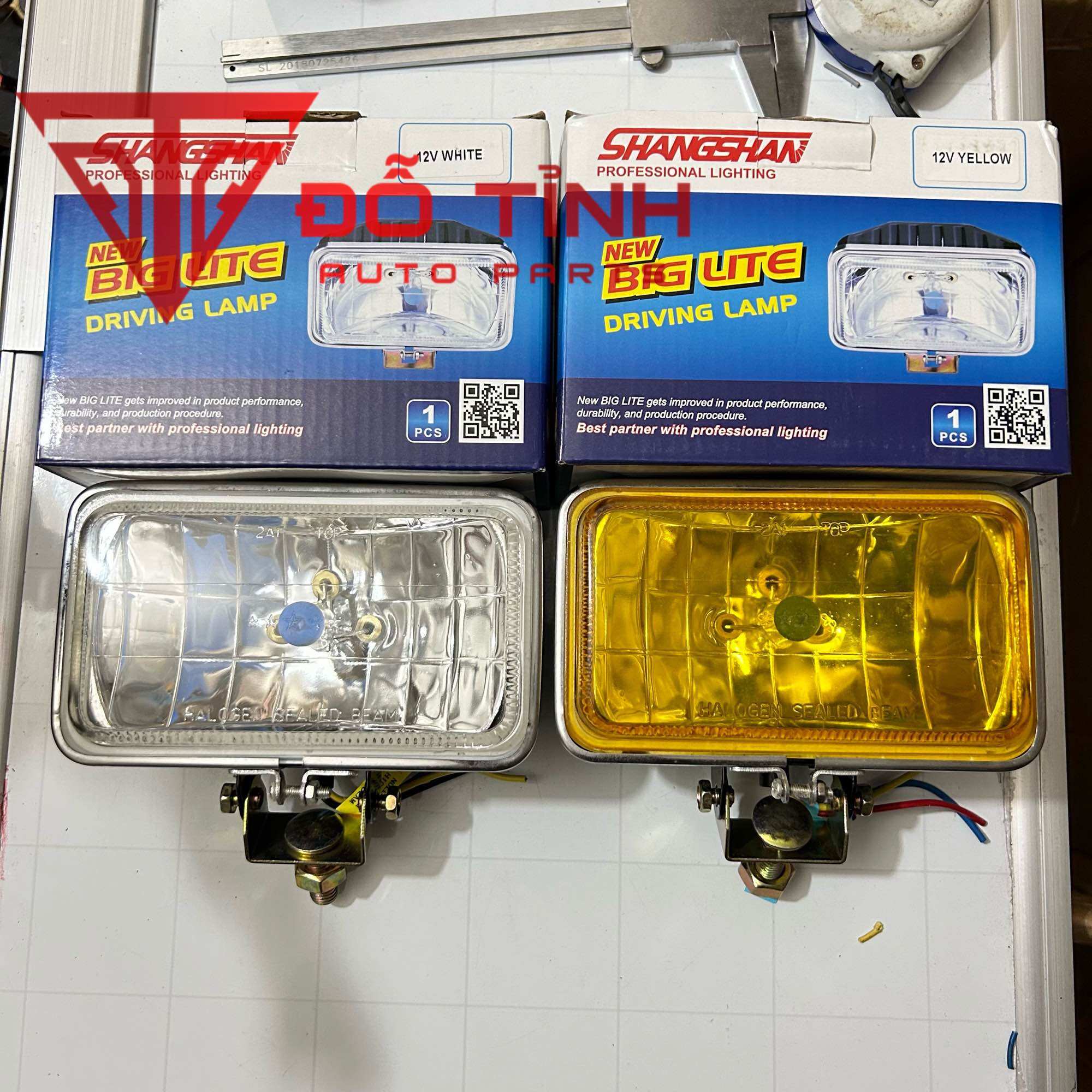 Đèn pha ô tô phá sương. Đèn trợ sáng HT88 trắng, vàng điện 12/24v